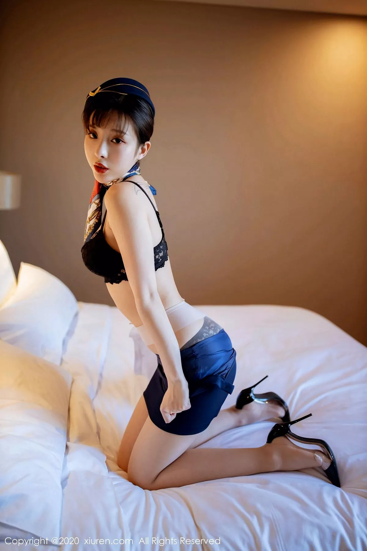 秀人集.com_[XiuRen秀人网]No.2119_嫩模陈小喵空姐制服主题私房半脱内裤露翘臀撩人姿势诱惑写真68P
