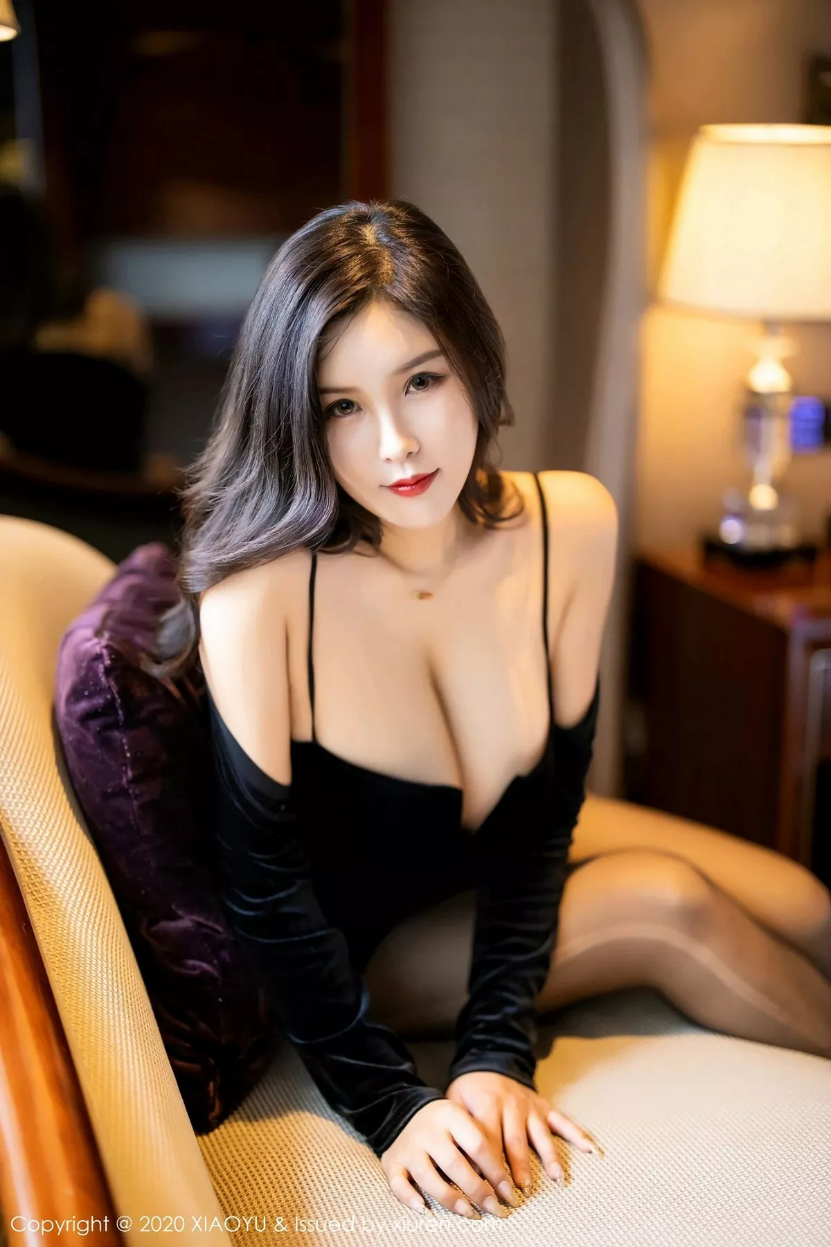 秀人集.com_[XiaoYu画语界]Vol.279_嫩模周思乔Betty私房白色吊带内衣露傲人豪乳火辣诱惑写真74P