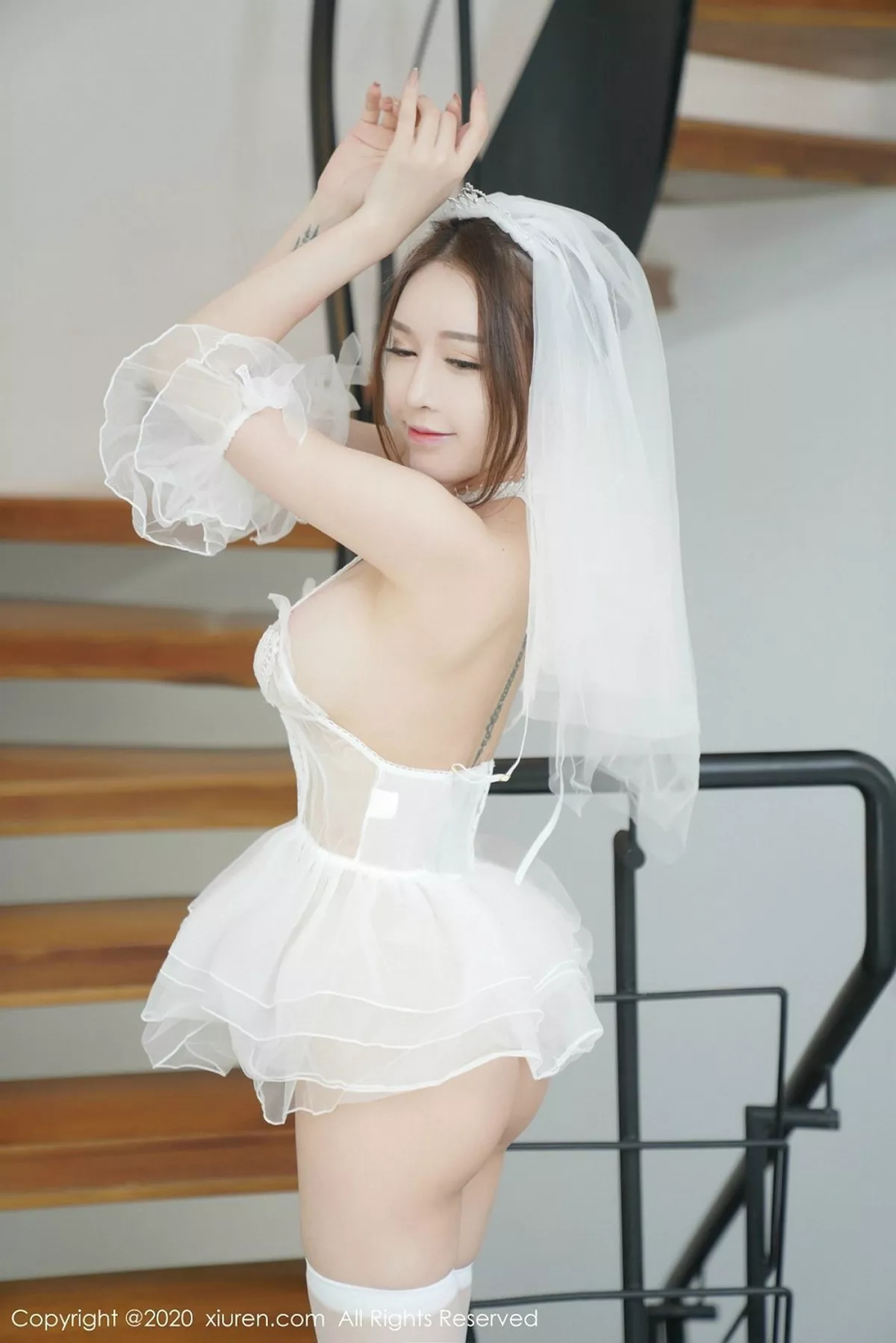秀人集.com_[XiuRen秀人网]No.2123_嫩模玉兔miki私房白色婚纱主题超透秀惹火身材极致诱惑写真65P