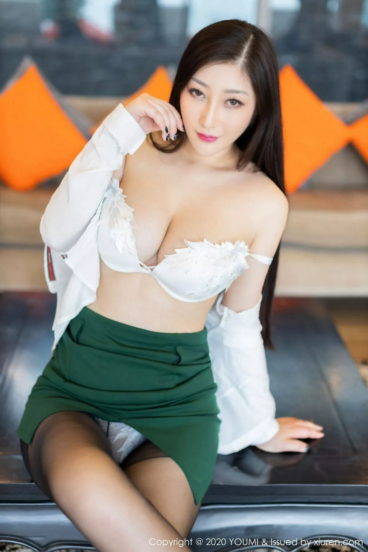 秀人集.com_[YouMi尤蜜荟]Vol.454_女神妲己普吉岛旅拍私房内衣极致黑丝秀丰乳肥臀诱惑写真93P