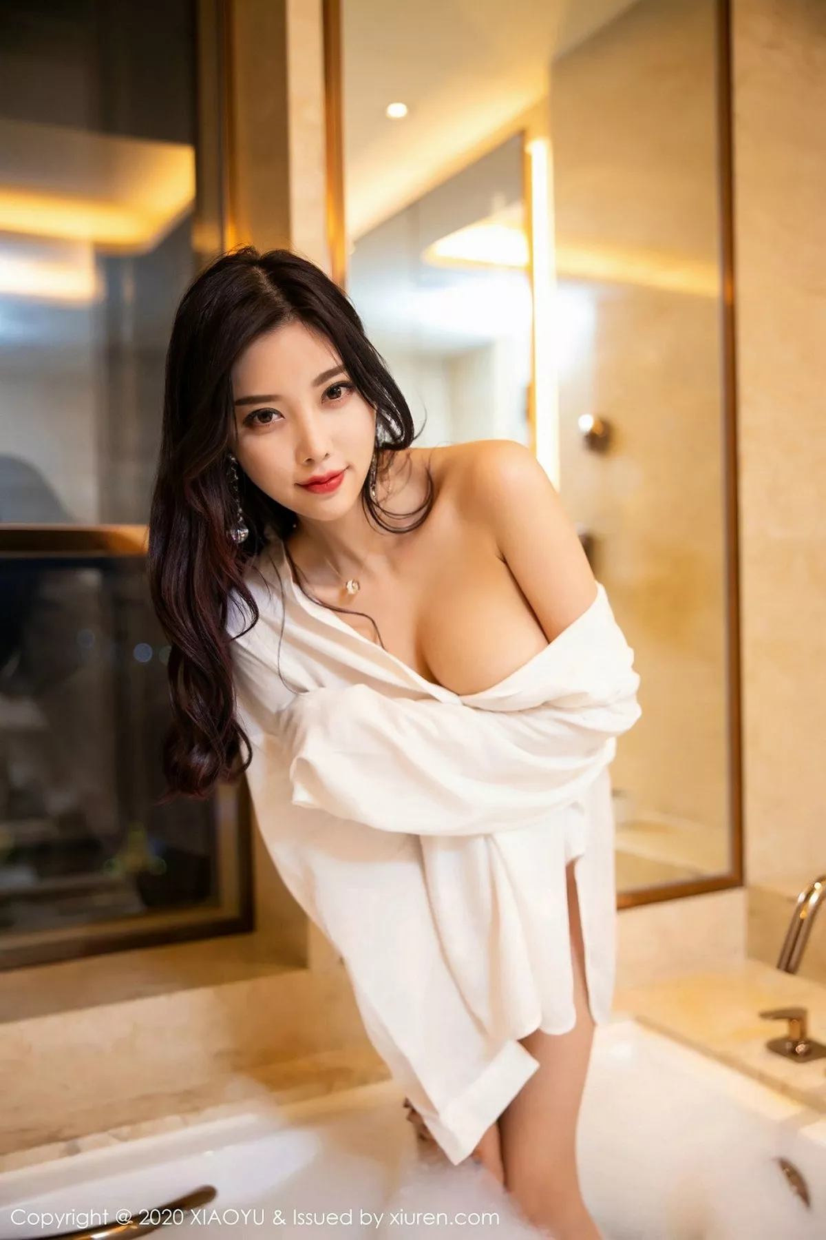 秀人集.com_[XiaoYu画语界]Vol.272_女神杨晨晨sugar私房浴室里性感白衬衣真空湿身诱惑写真72P