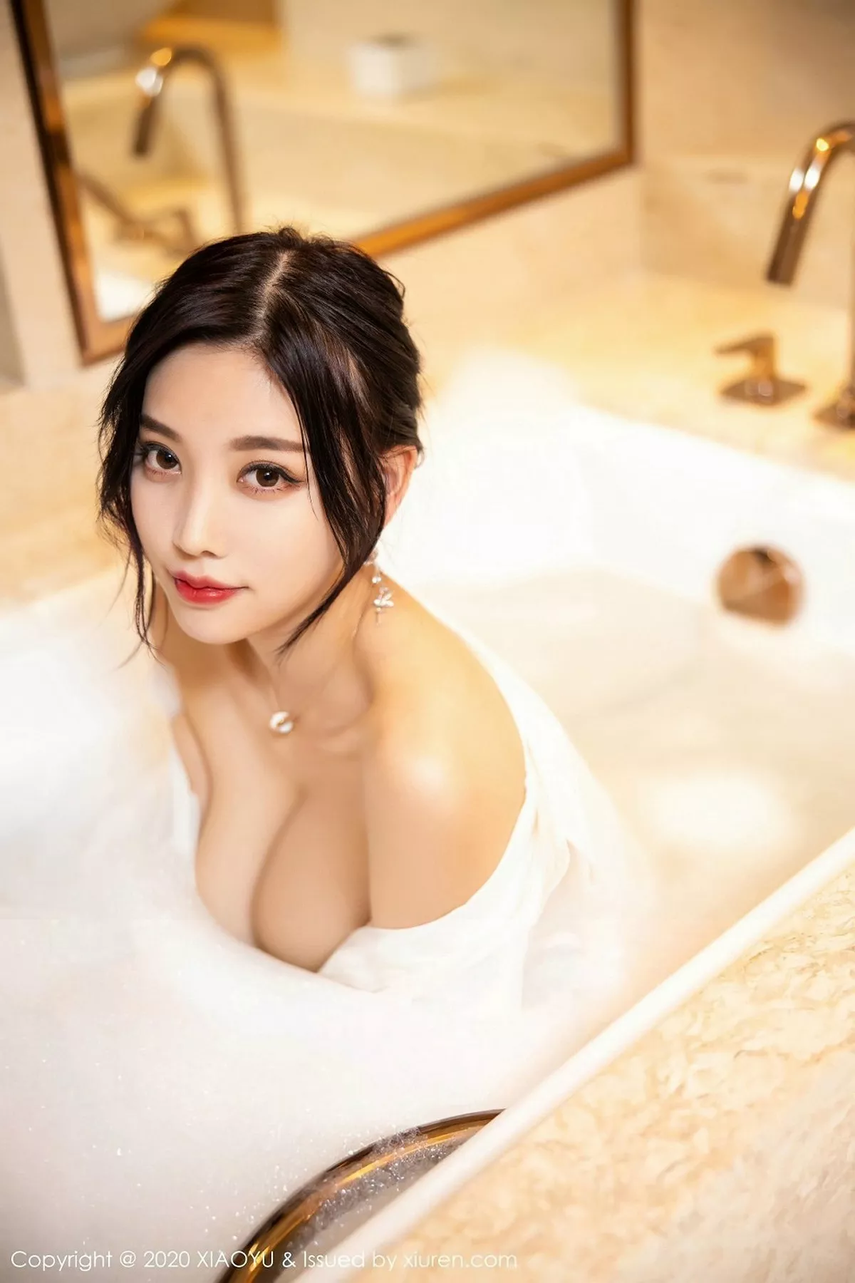 秀人集.com_[XiaoYu画语界]Vol.272_女神杨晨晨sugar私房浴室里性感白衬衣真空湿身诱惑写真72P