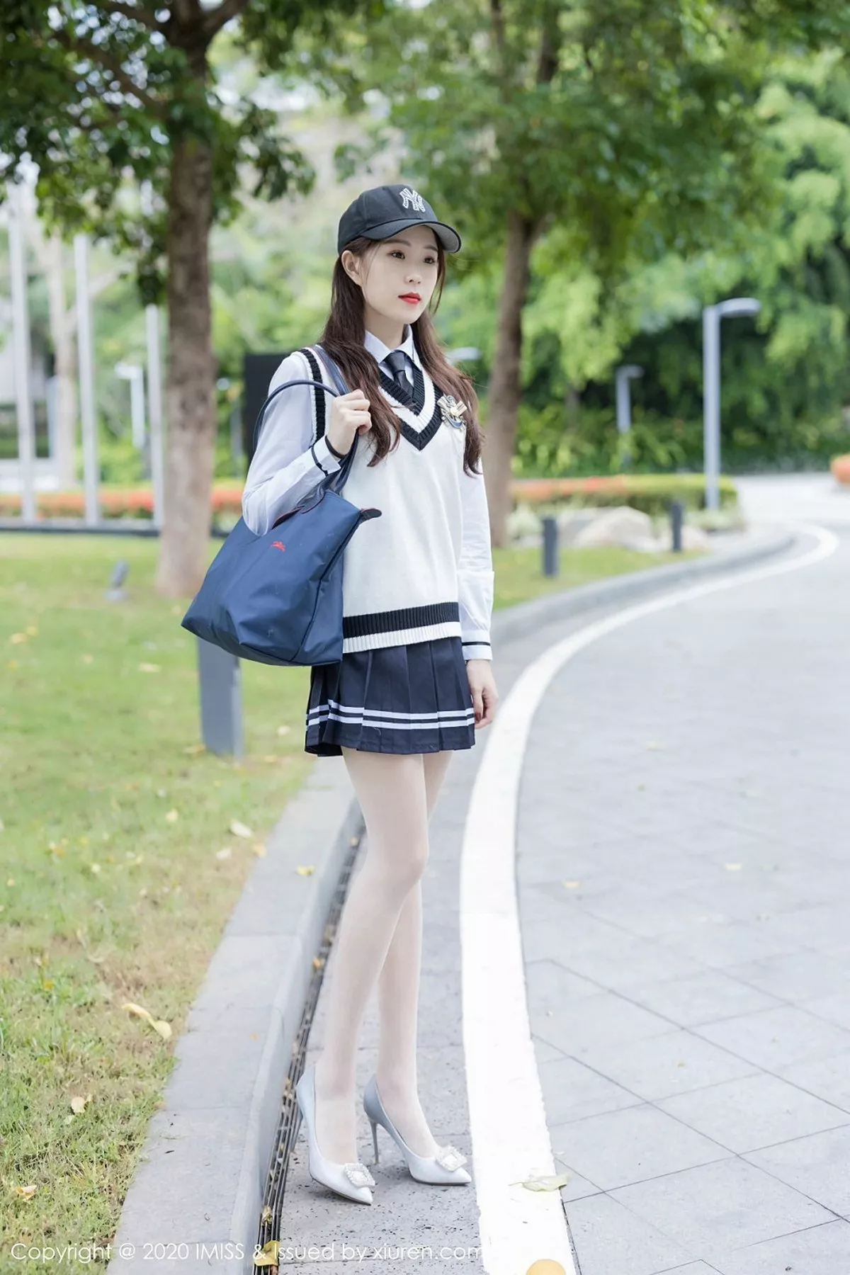 秀人集.com_[IMISS爱蜜社]Vol.467_嫩模杨紫嫣Cynthia酒店剧情主题浴缸性感内衣完美诱惑写真48P