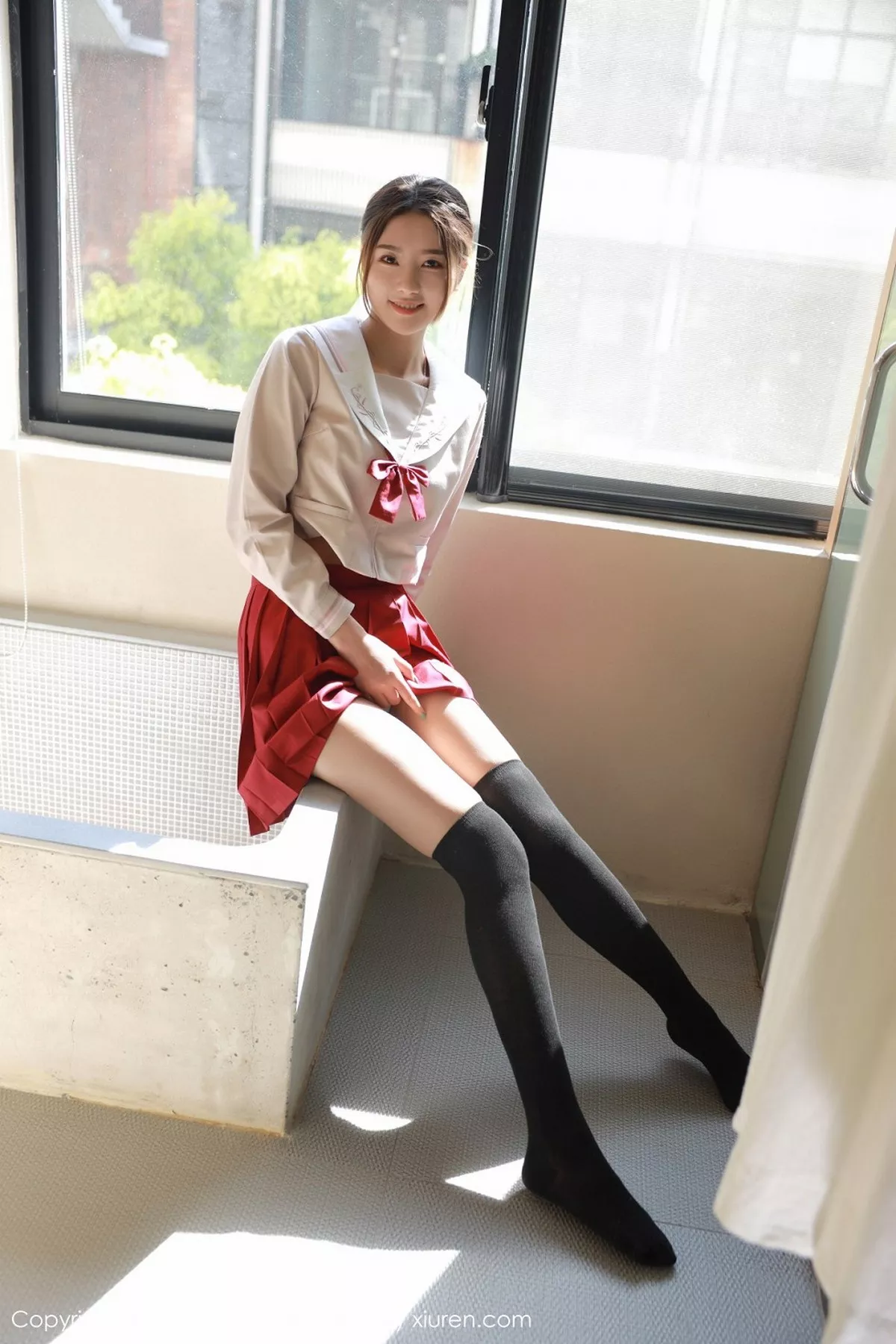 秀人集.com_[MFStar模范学院]Vol.340_嫩模方子萱私房经典JK制服主题红短裙配黑丝袜性感写真61P