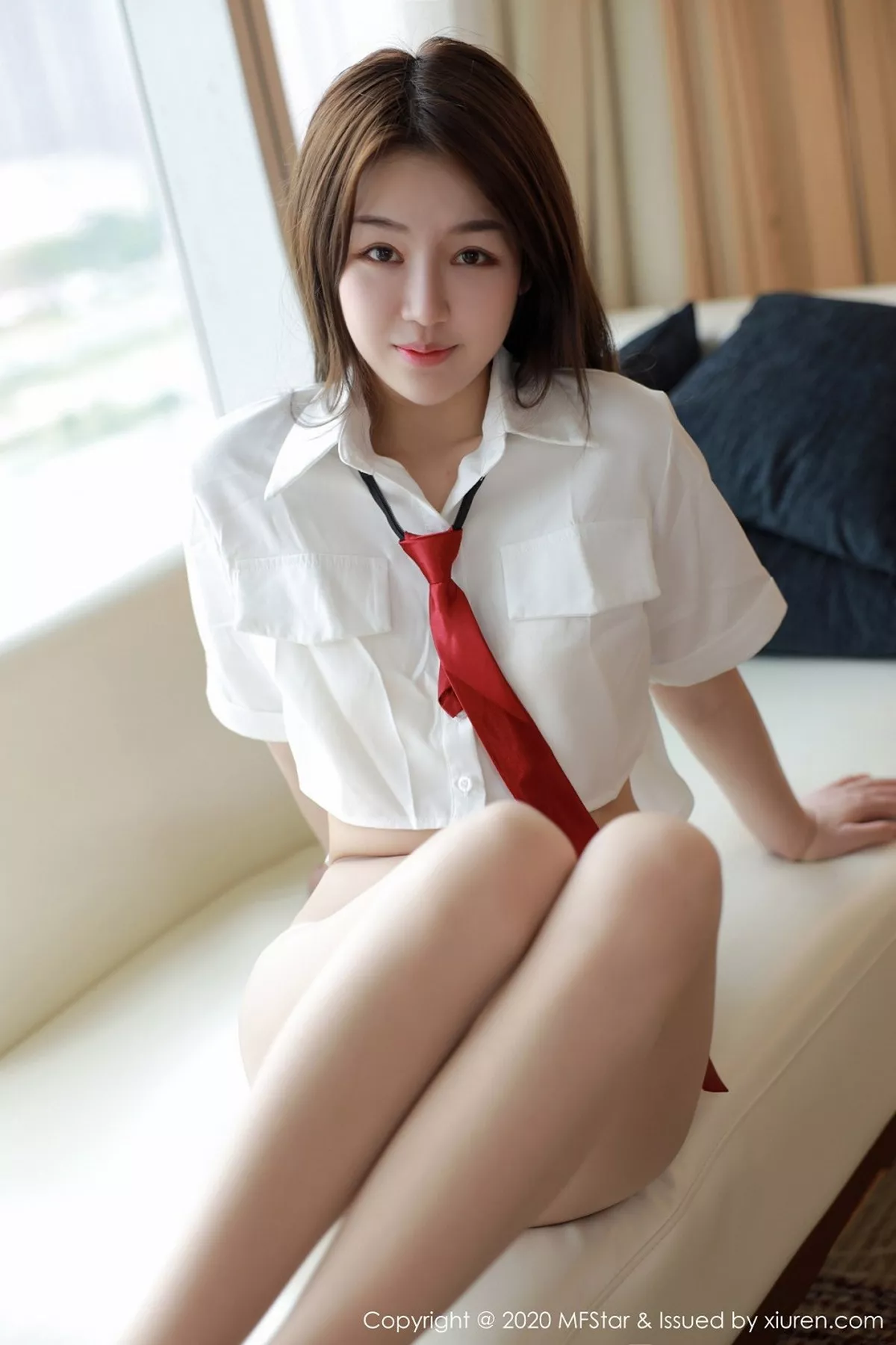 秀人集.com_[MFStar模范学院]Vol.362_嫩模梦梵私房性感JK制服露蕾丝内裤秀翘臀诱惑写真53P