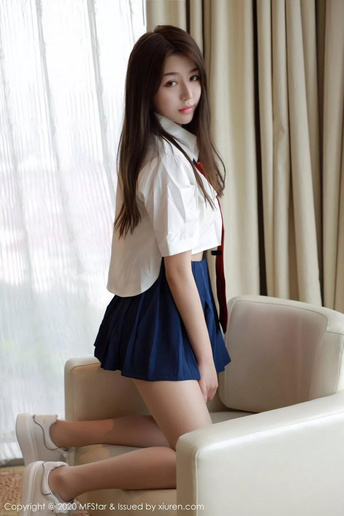 秀人集.com_[MFStar模范学院]Vol.362_嫩模梦梵私房性感JK制服露蕾丝内裤秀翘臀诱惑写真53P