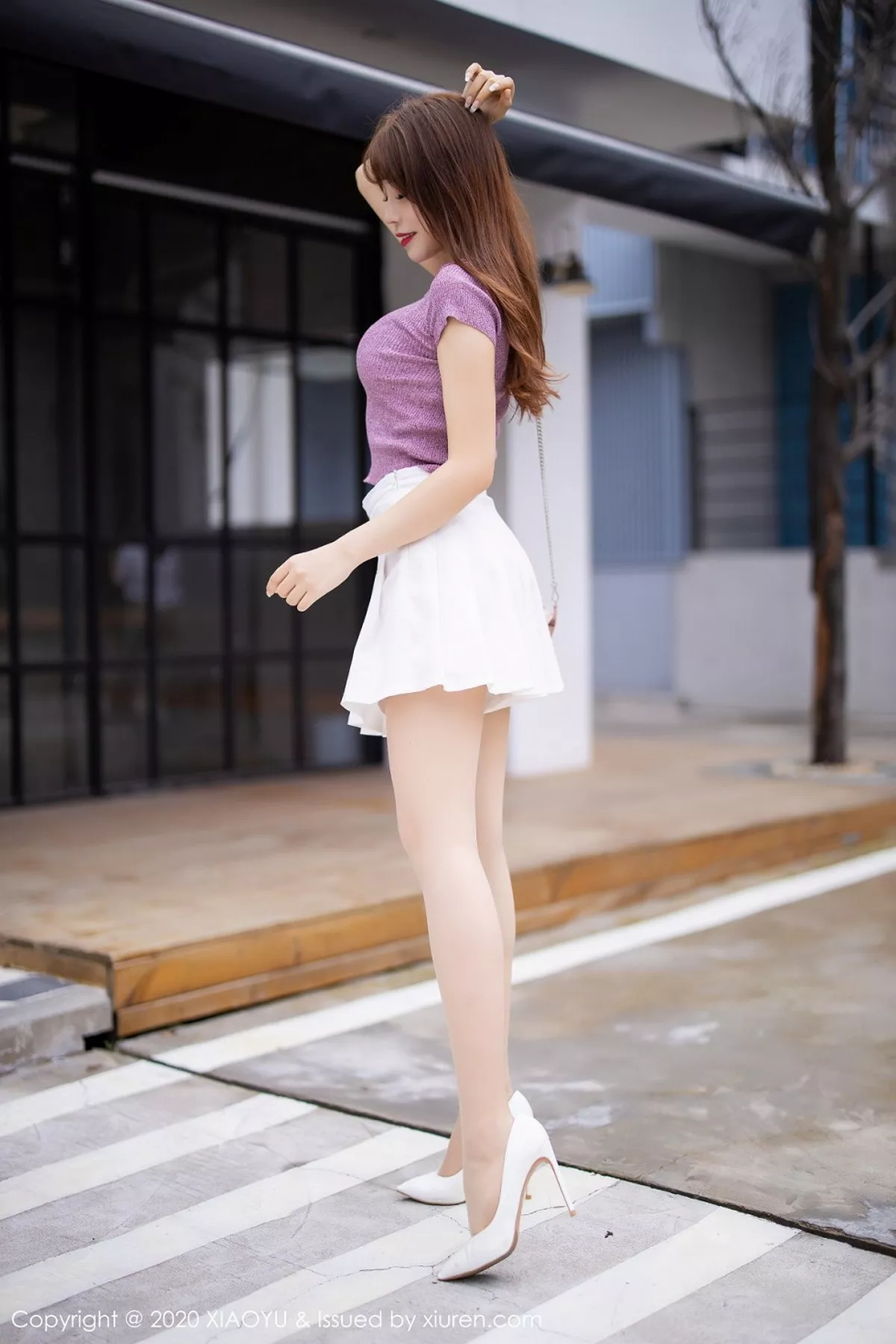 秀人集.com_[XiaoYu画语界]Vol.344_女神芝芝Booty街拍系列时尚粉红紧身运动衣完美诱惑写真101P