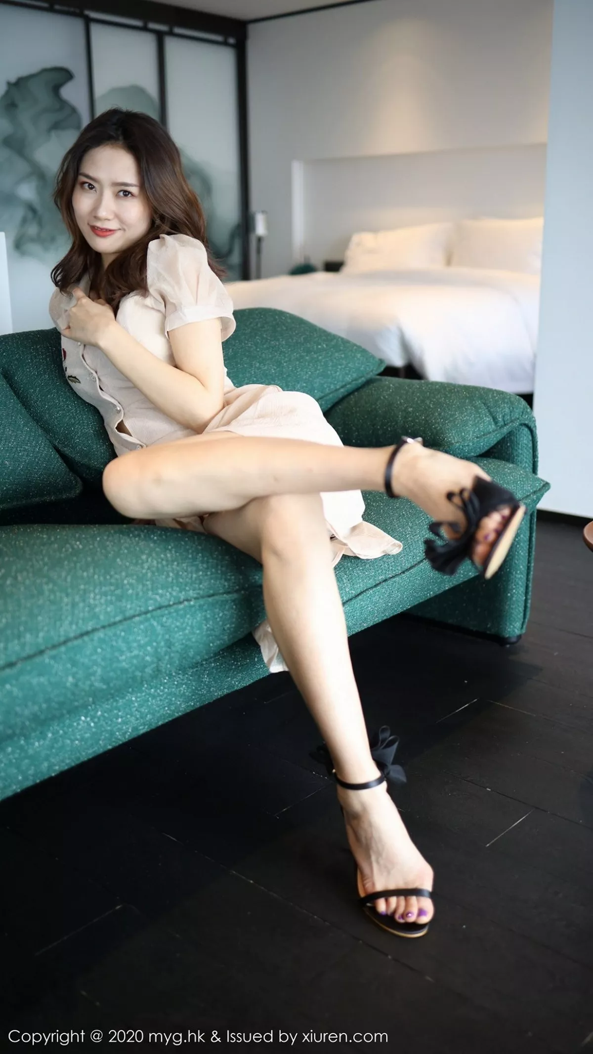 秀人集.com_[MyGirl美媛馆]Vol.447_嫩模方子萱大理旅拍私房典雅长裙半脱秀完美身材诱惑写真92P