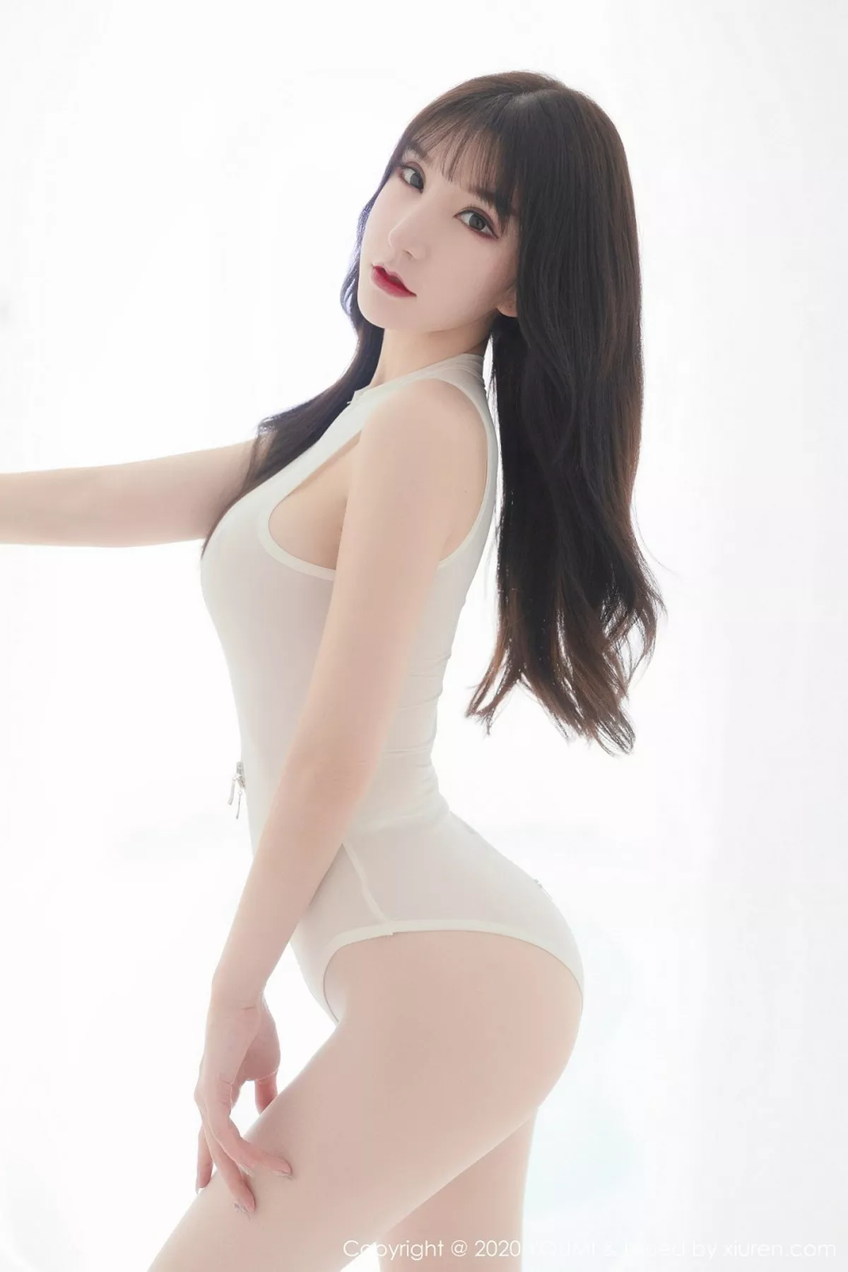 秀人集.com_[YouMi尤蜜荟]Vol.508_女神周于希Sandy大理旅拍薄透泳衣配开档肉丝裤袜惹火诱惑写真58P