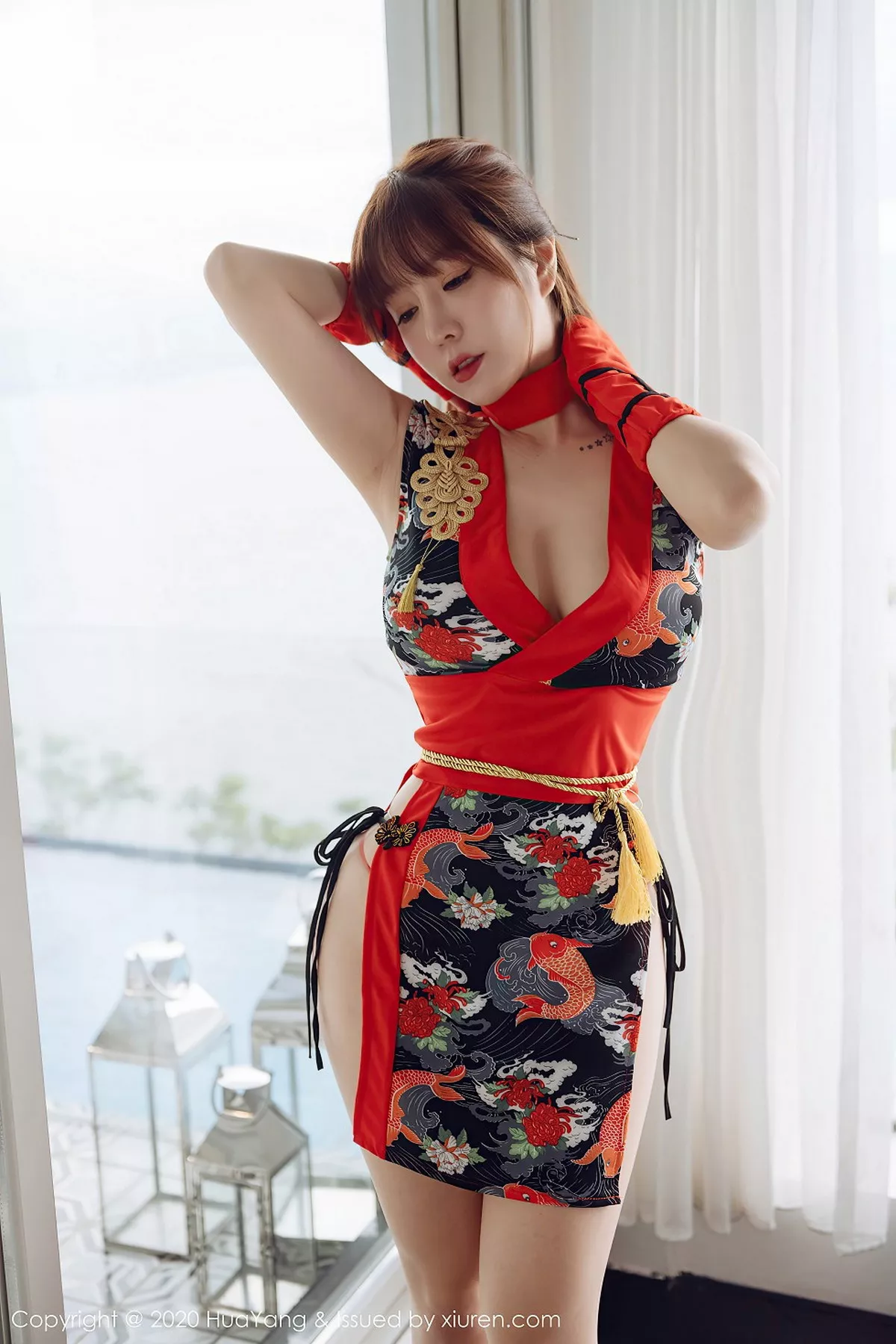 秀人集.com_[HuaYang花漾]Vol.282_女神王雨纯大理旅拍鲜艳和服配超薄肉丝裤袜秀丁字裤诱惑写真60P