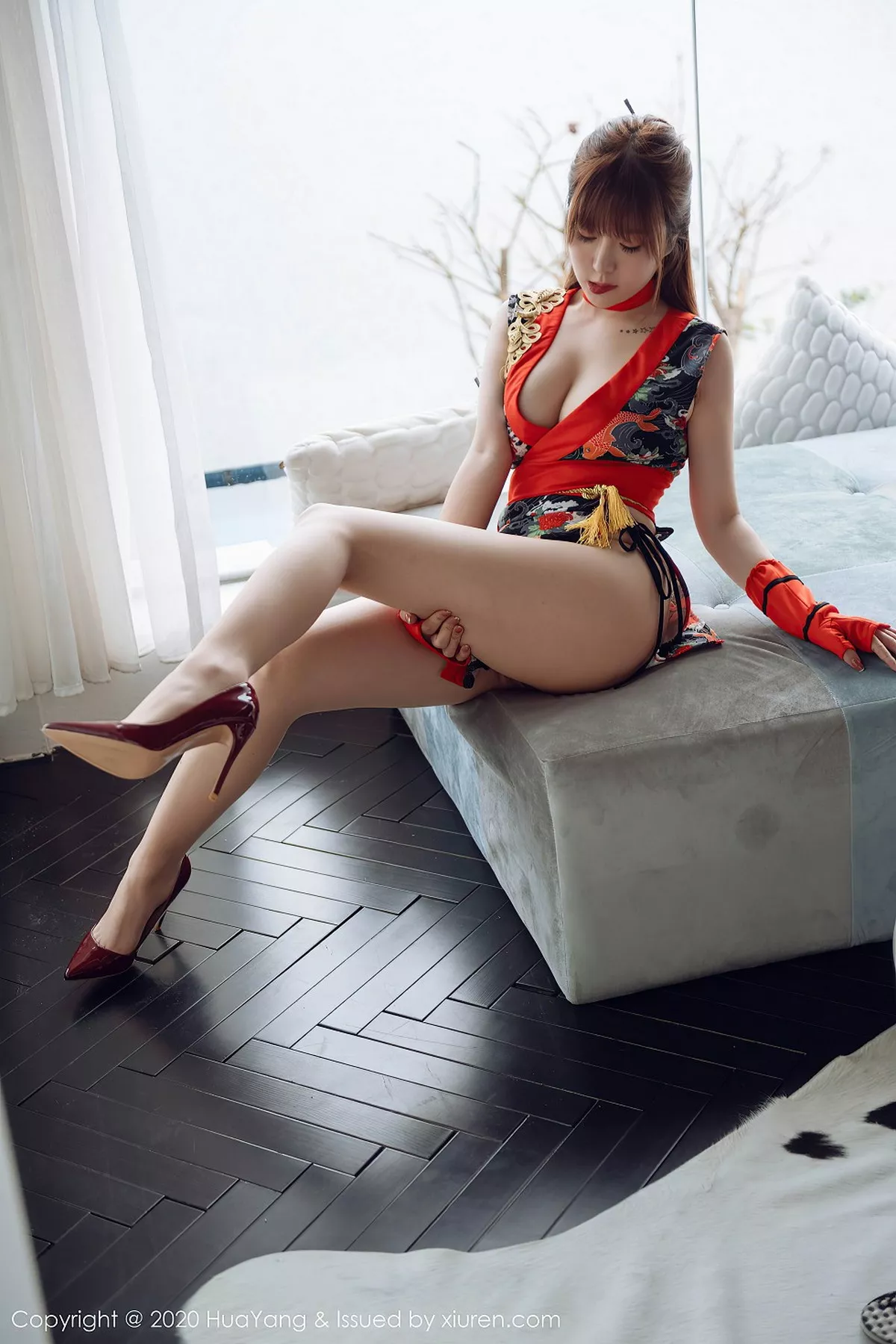 秀人集.com_[HuaYang花漾]Vol.282_女神王雨纯大理旅拍鲜艳和服配超薄肉丝裤袜秀丁字裤诱惑写真60P