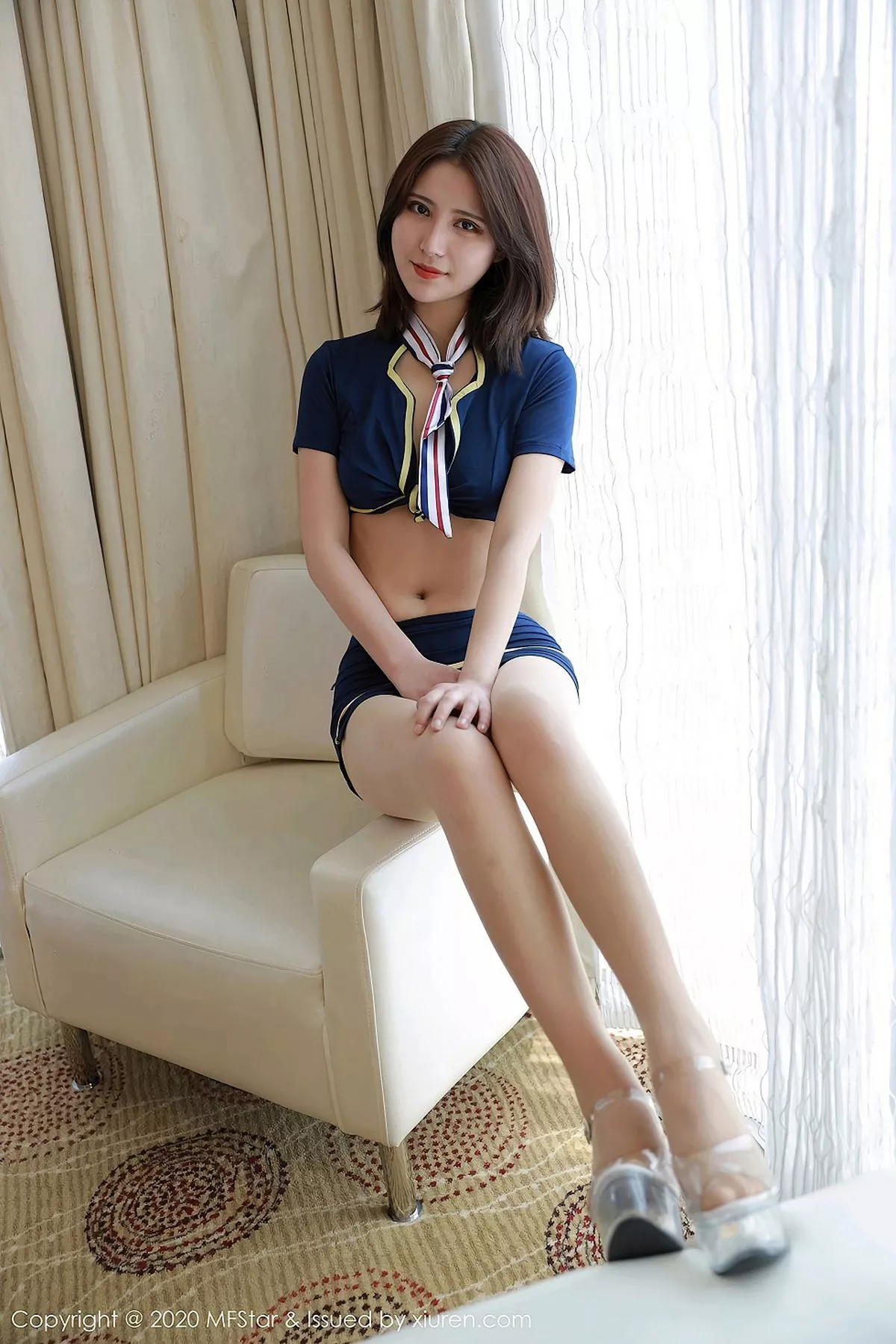 秀人集.com_[MFStar模范学院]Vol.380_嫩模久久Aimee性感空乘制服主题半脱露豪乳遮点诱惑写真50P