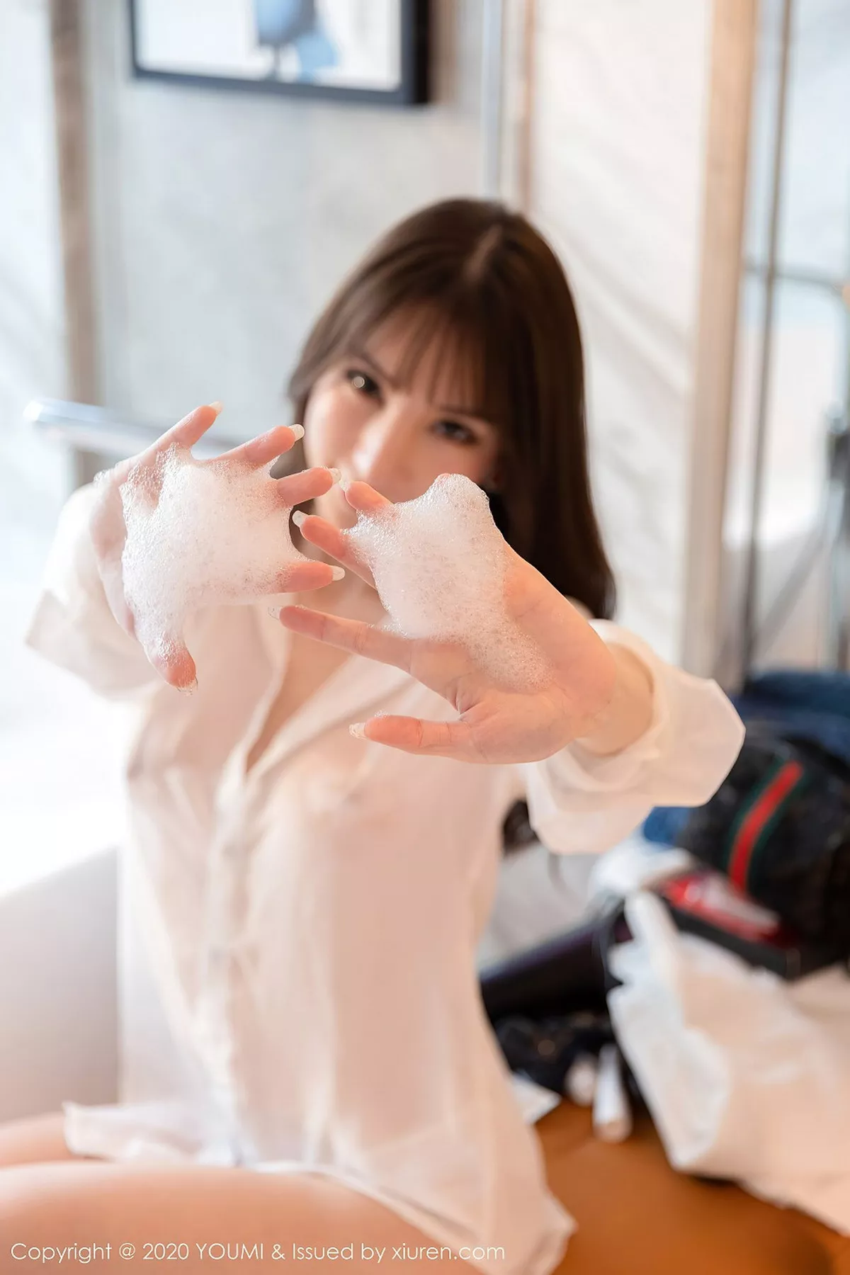 秀人集.com_[YouMi尤蜜荟]Vol.525_女神周于希Sandy酒店浴室真空白衬衣湿身秀火辣身材诱惑写真78P