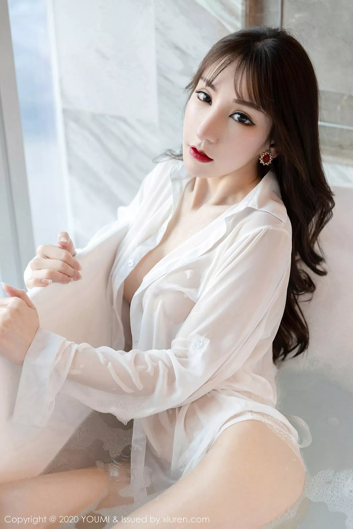 秀人集.com_[YouMi尤蜜荟]Vol.525_女神周于希Sandy酒店浴室真空白衬衣湿身秀火辣身材诱惑写真78P