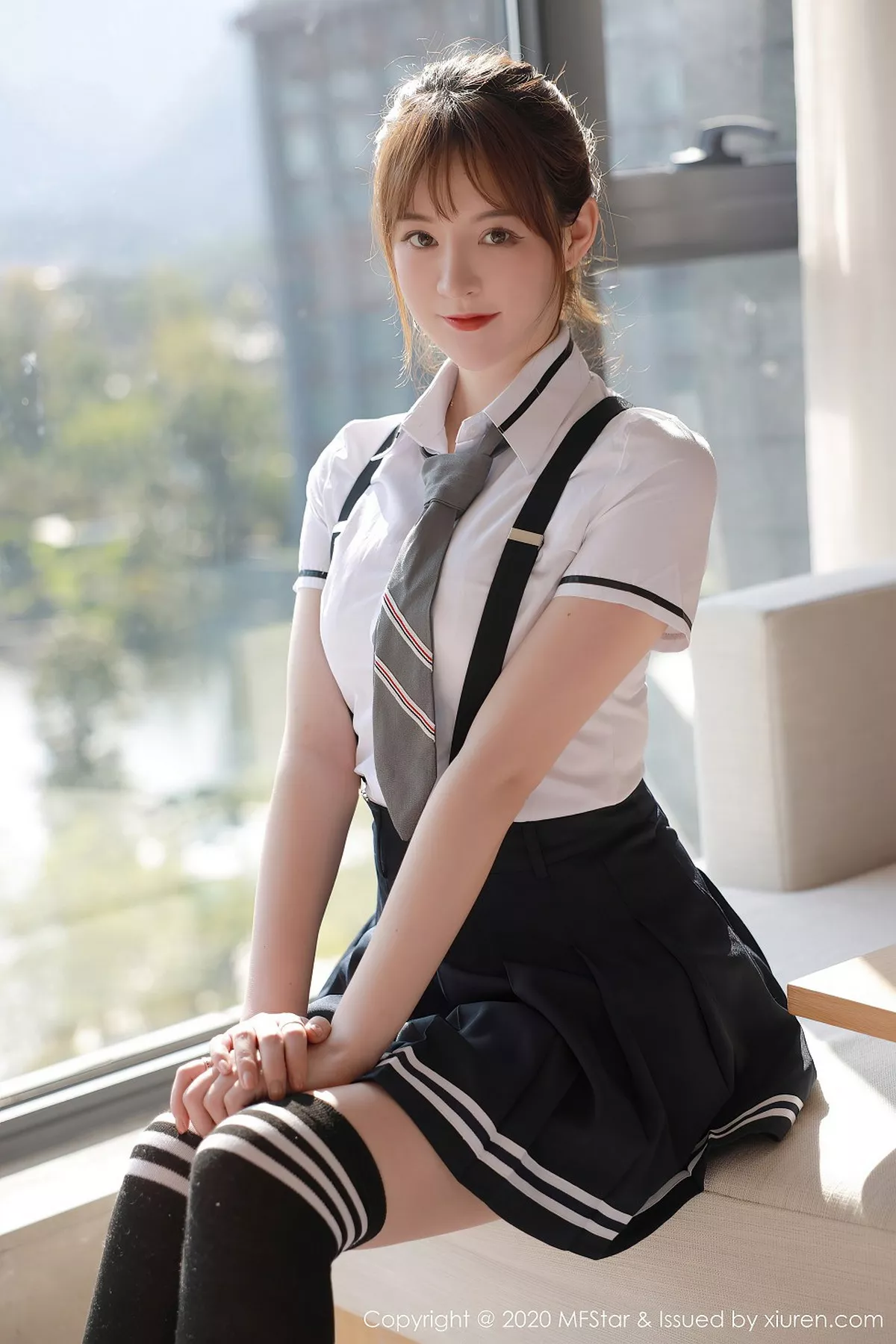 秀人集.com_[MFStar模范学院]Vol.390_嫩模yoo优优四川旅拍学院风校服主题半脱露性感内衣写真67P