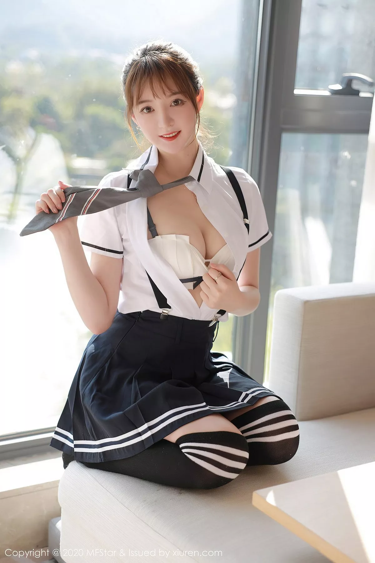 秀人集.com_[MFStar模范学院]Vol.390_嫩模yoo优优四川旅拍学院风校服主题半脱露性感内衣写真67P