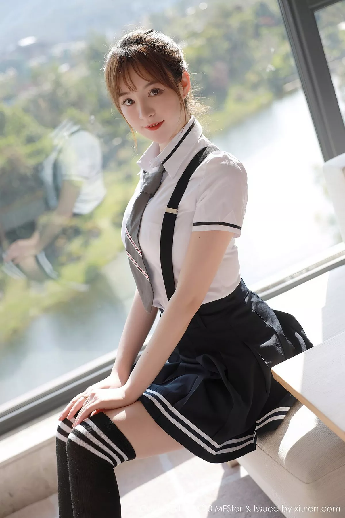 秀人集.com_[MFStar模范学院]Vol.390_嫩模yoo优优四川旅拍学院风校服主题半脱露性感内衣写真67P
