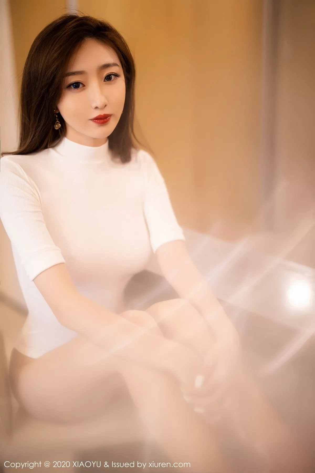 秀人集.com_[XiaoYu画语界]Vol.389_嫩模安琪Yee私房白色高叉连体衣配薄透丝袜秀美腿性感写真88P