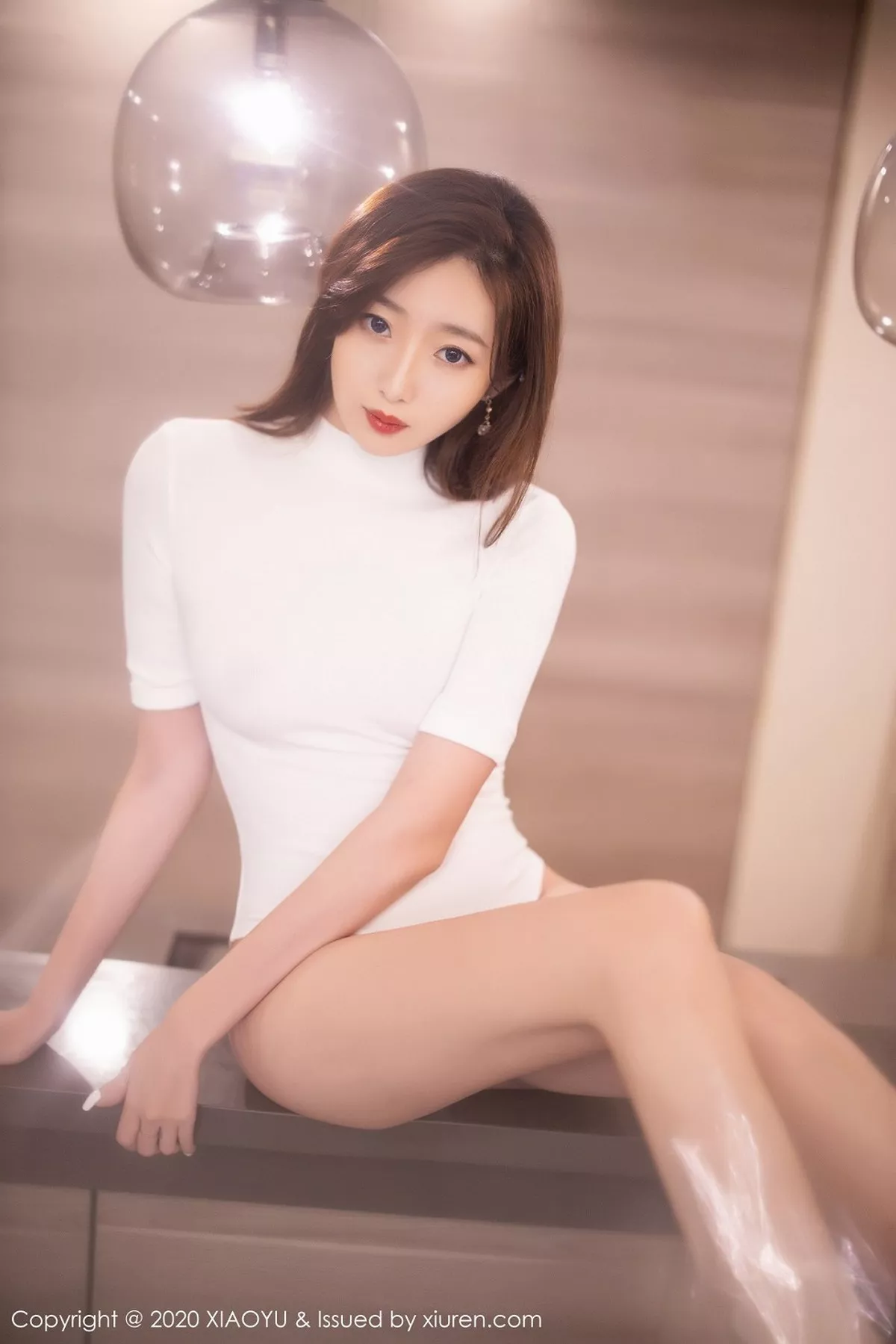 秀人集.com_[XiaoYu画语界]Vol.389_嫩模安琪Yee私房白色高叉连体衣配薄透丝袜秀美腿性感写真88P