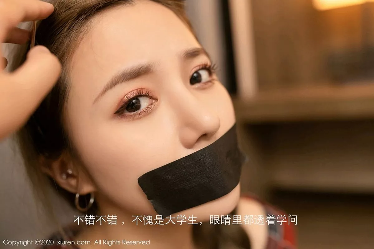 秀人集.com_[XiuRen秀人网]No.2716_嫩模鱼子酱Fish保安故事剧情主题半脱露豪乳胶带遮点诱惑写真48P