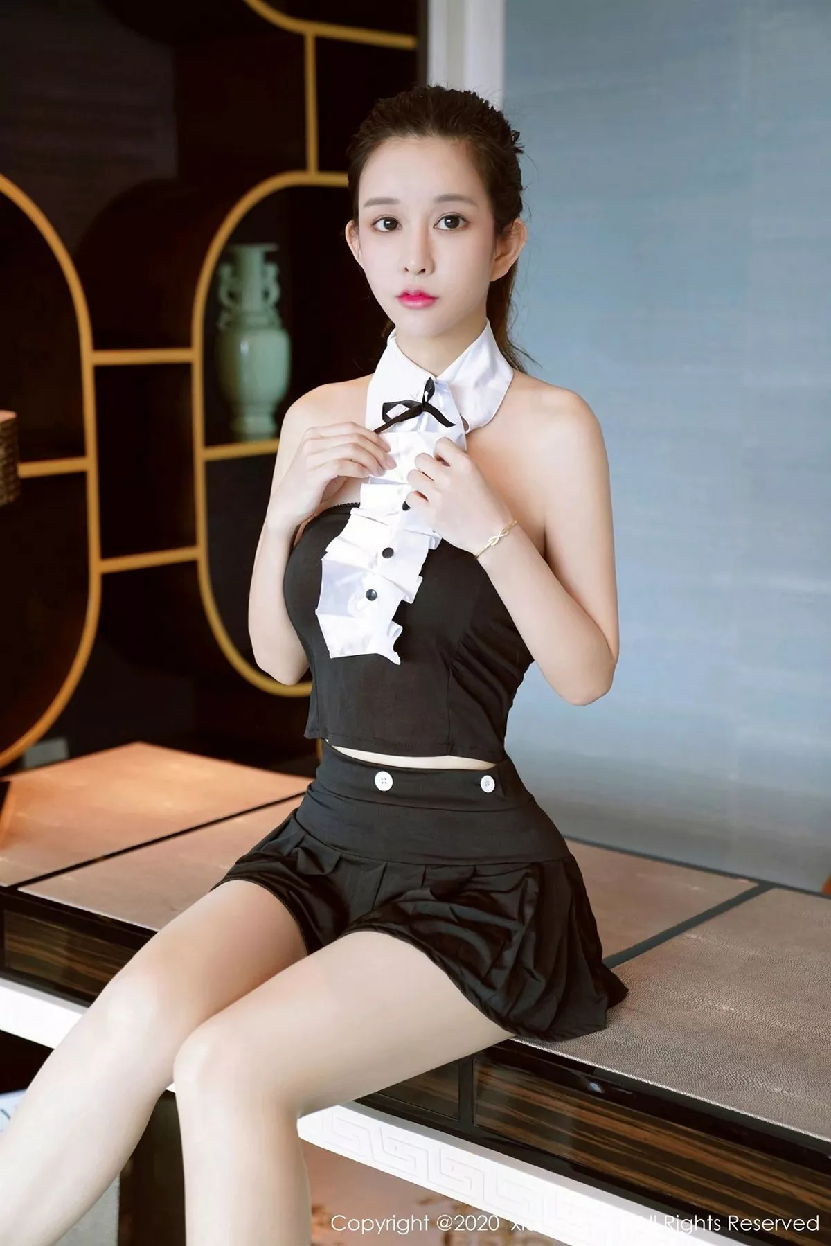 秀人集.com_[XiuRen秀人网]No.2729_嫩模张雨萌上海心愿旅拍性感短裙配超薄肉丝裤袜朦胧诱惑写真42P