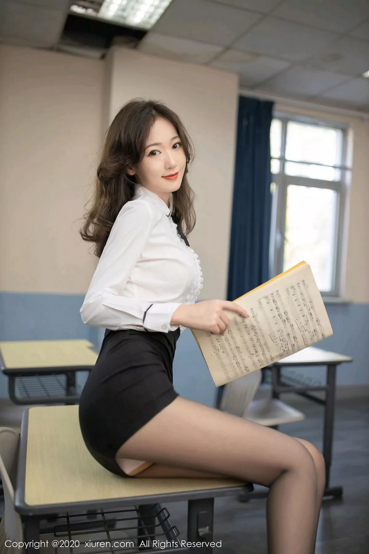 秀人集.com_[XiuRen秀人网]No.2739_嫩模唐安琪唱诗班老师主题开档黑丝裤袜秀蕾丝内裤极致诱惑写真66P
