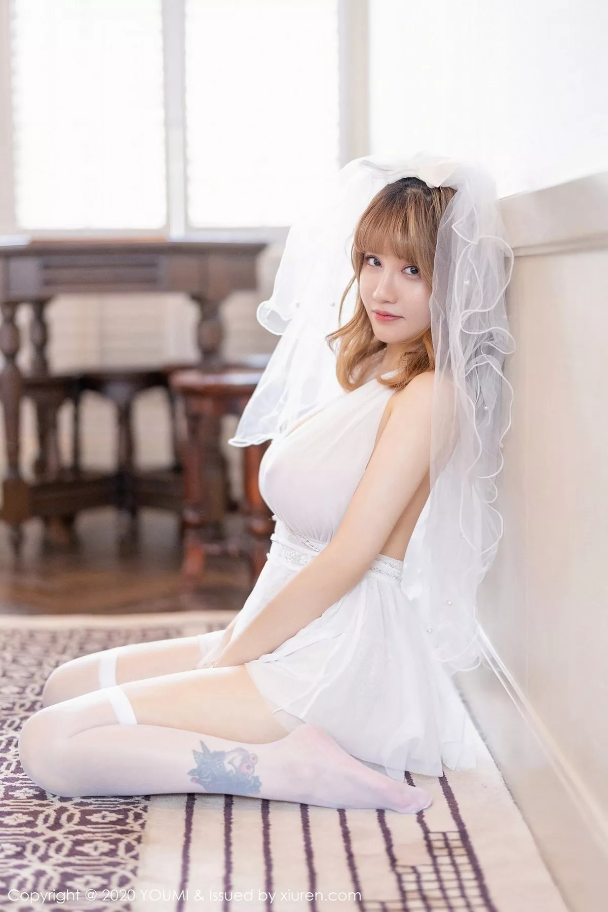 秀人集.com_[YouMi尤蜜荟]Vol.552_嫩模周大萌杭州旅拍雪白婚纱新娘主题通透秀豪乳翘臀诱惑写真40P
