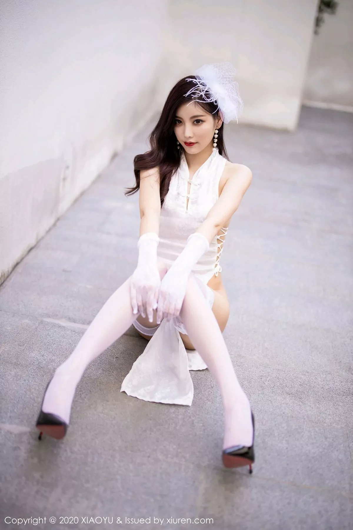秀人集.com_[XiaoYu画语界]Vol.403_女神杨晨晨sugar阳朔旅拍典雅贵妇装扮主题私房完美诱惑写真70P