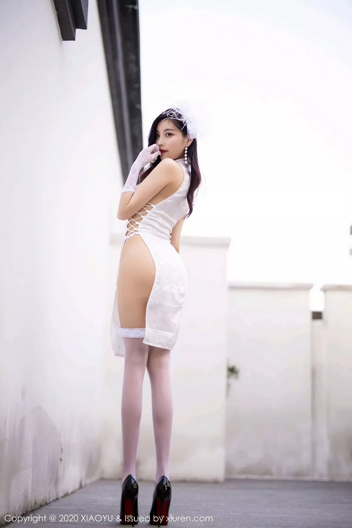 秀人集.com_[XiaoYu画语界]Vol.403_女神杨晨晨sugar阳朔旅拍典雅贵妇装扮主题私房完美诱惑写真70P