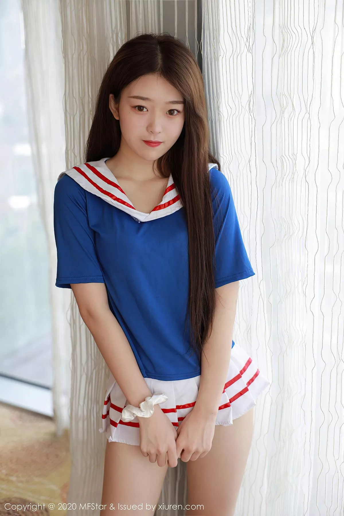 秀人集.com_[MFStar模范学院]Vol.395_嫩模小奶瓶呜鸣私房水手服性感百褶裙秀翘臀美腿诱惑写真60P