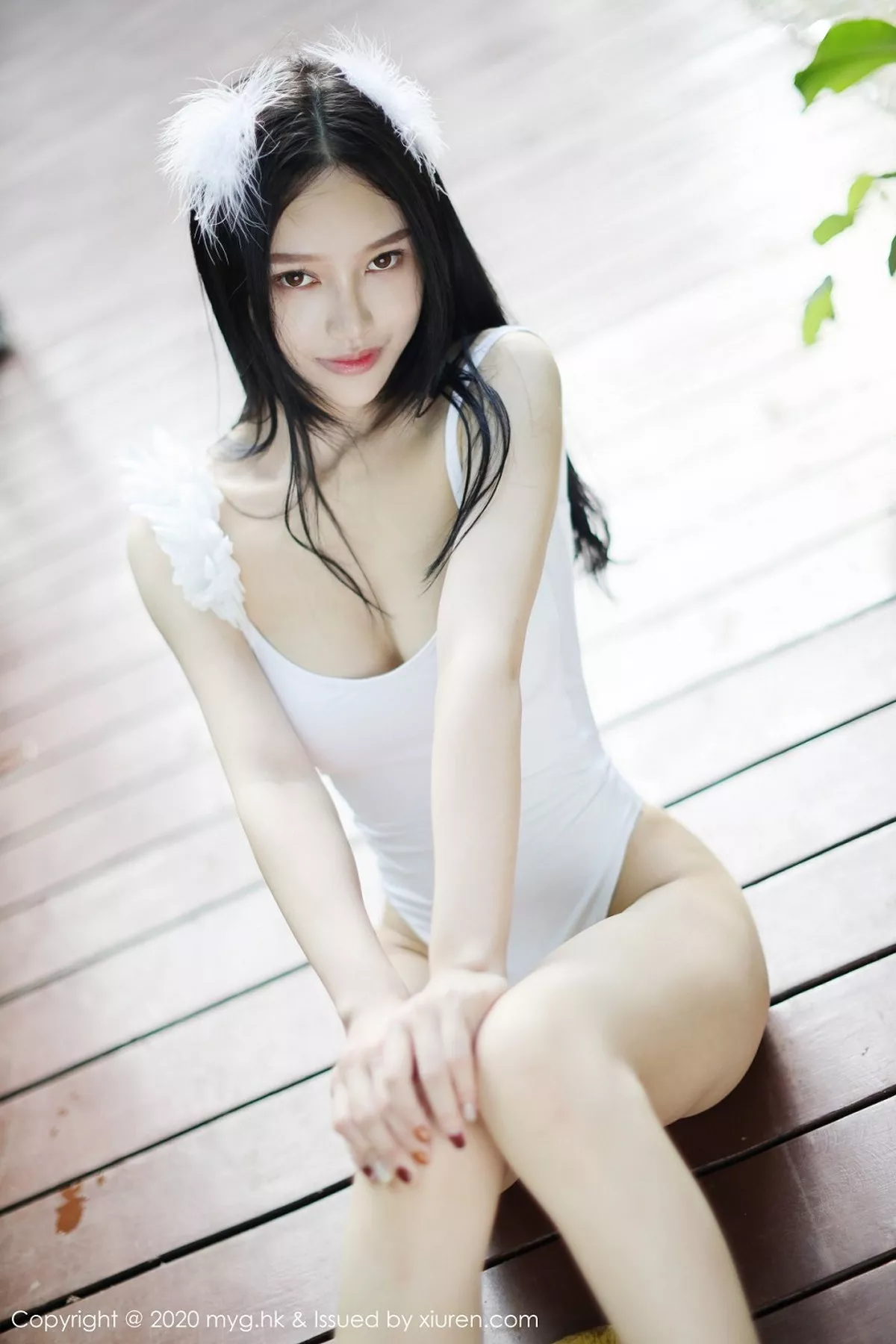 秀人集.com_[MyGirl美媛馆]Vol.463_女神唐琪儿户外白色连体泳衣秀白嫩肌肤傲人豪乳诱惑写真75P
