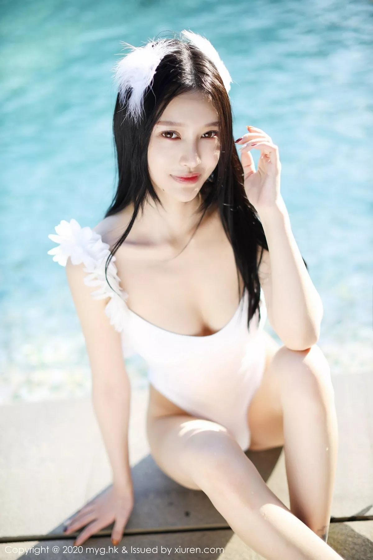 秀人集.com_[MyGirl美媛馆]Vol.463_女神唐琪儿户外白色连体泳衣秀白嫩肌肤傲人豪乳诱惑写真75P