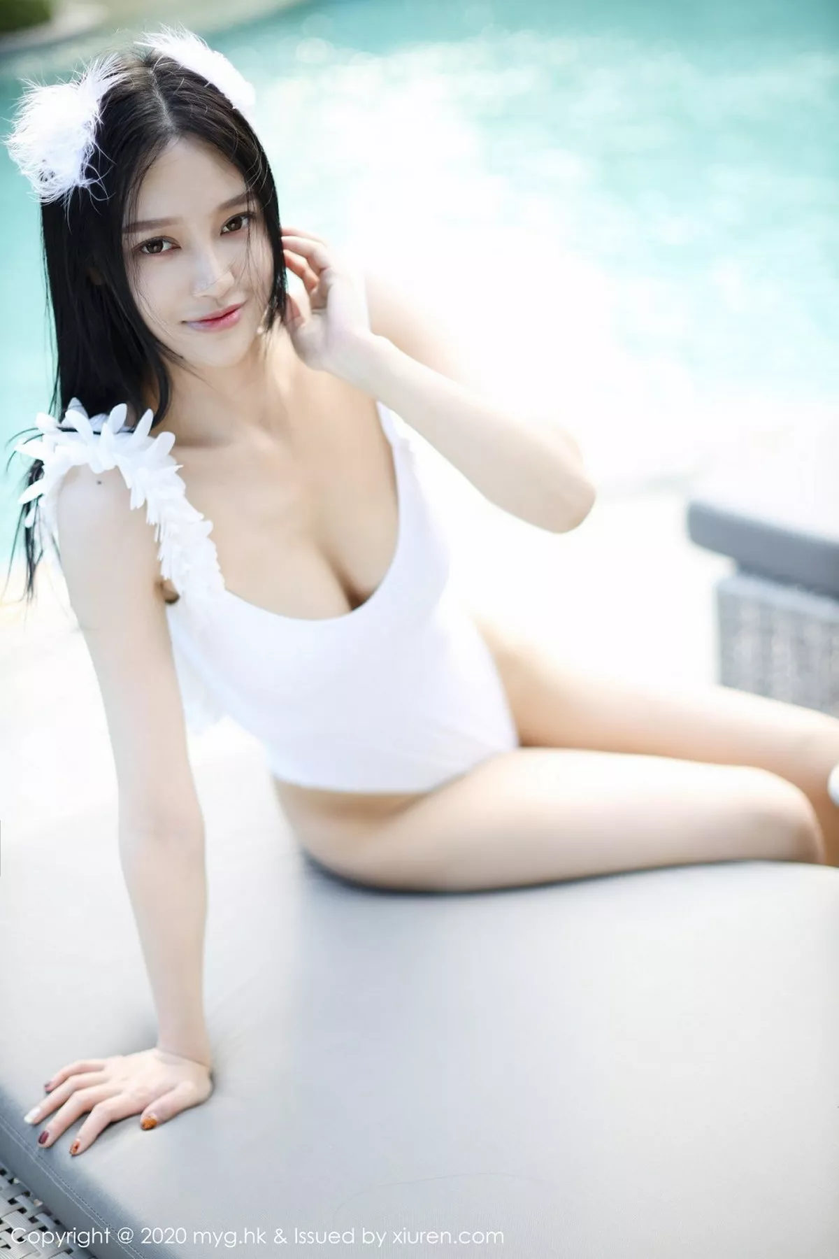 秀人集.com_[MyGirl美媛馆]Vol.463_女神唐琪儿户外白色连体泳衣秀白嫩肌肤傲人豪乳诱惑写真75P