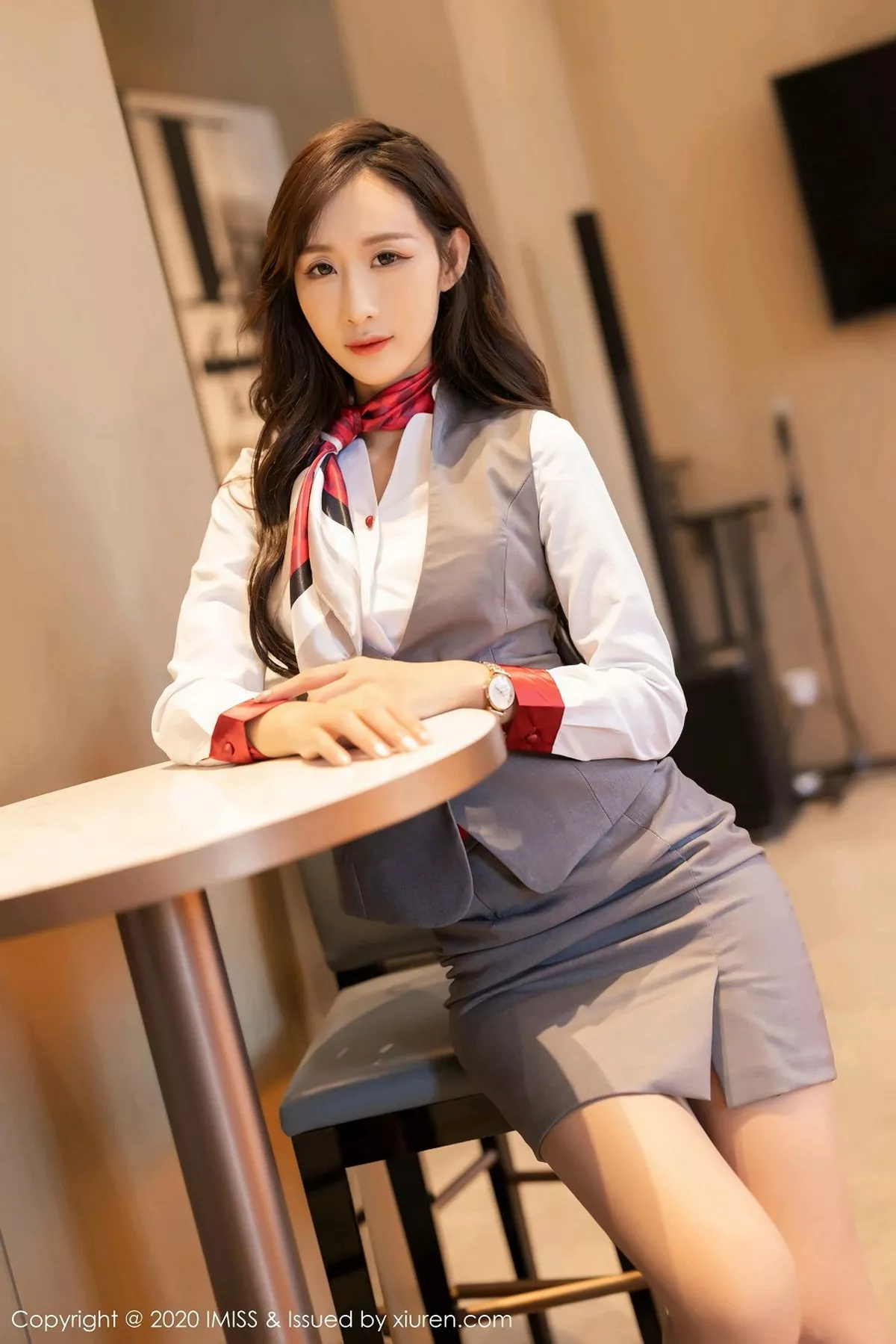 秀人集.com_[IMISS爱蜜社]Vol.524_新人模特萌白酱空姐制服主题私房半脱露开档灰丝裤袜诱惑写真60P