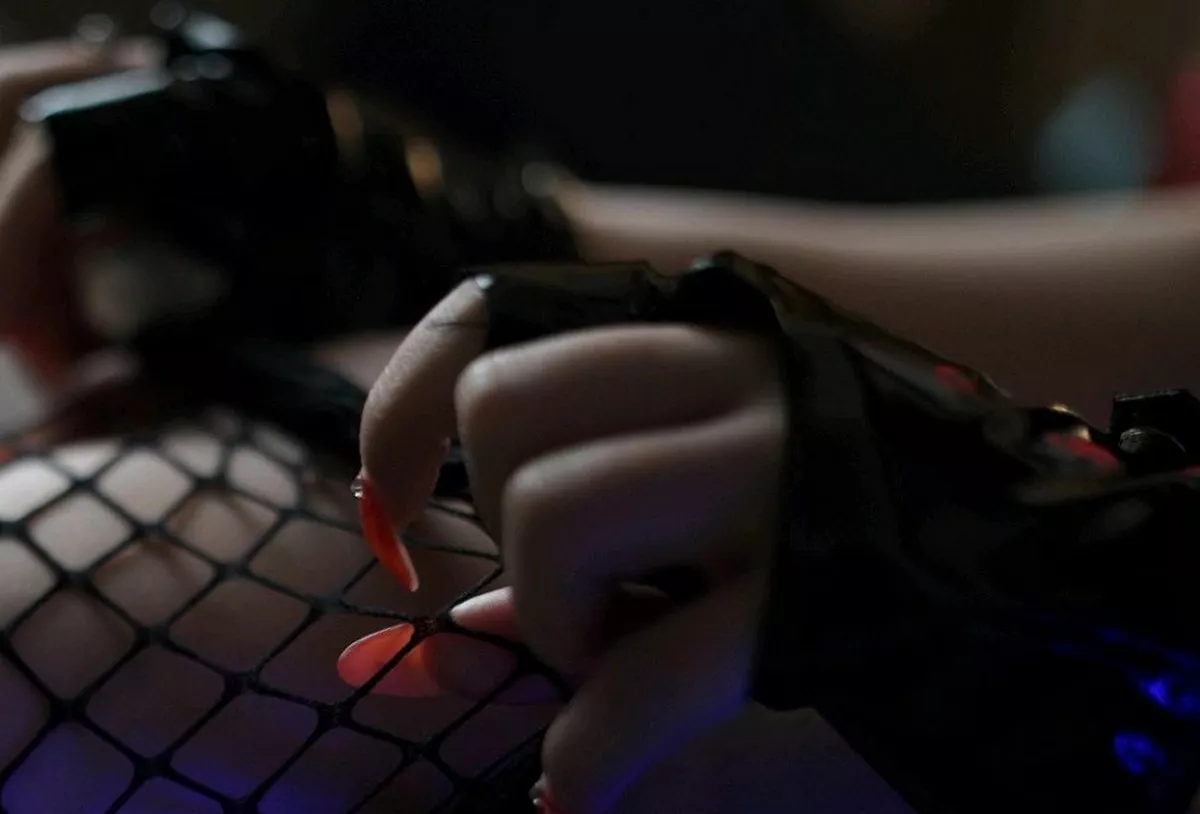 秀人集.com_[XiuRen秀人网]No.2802_嫩模小波多黑白变换警花魅惑制服私房撩人意语秀翘臀诱惑写真36P