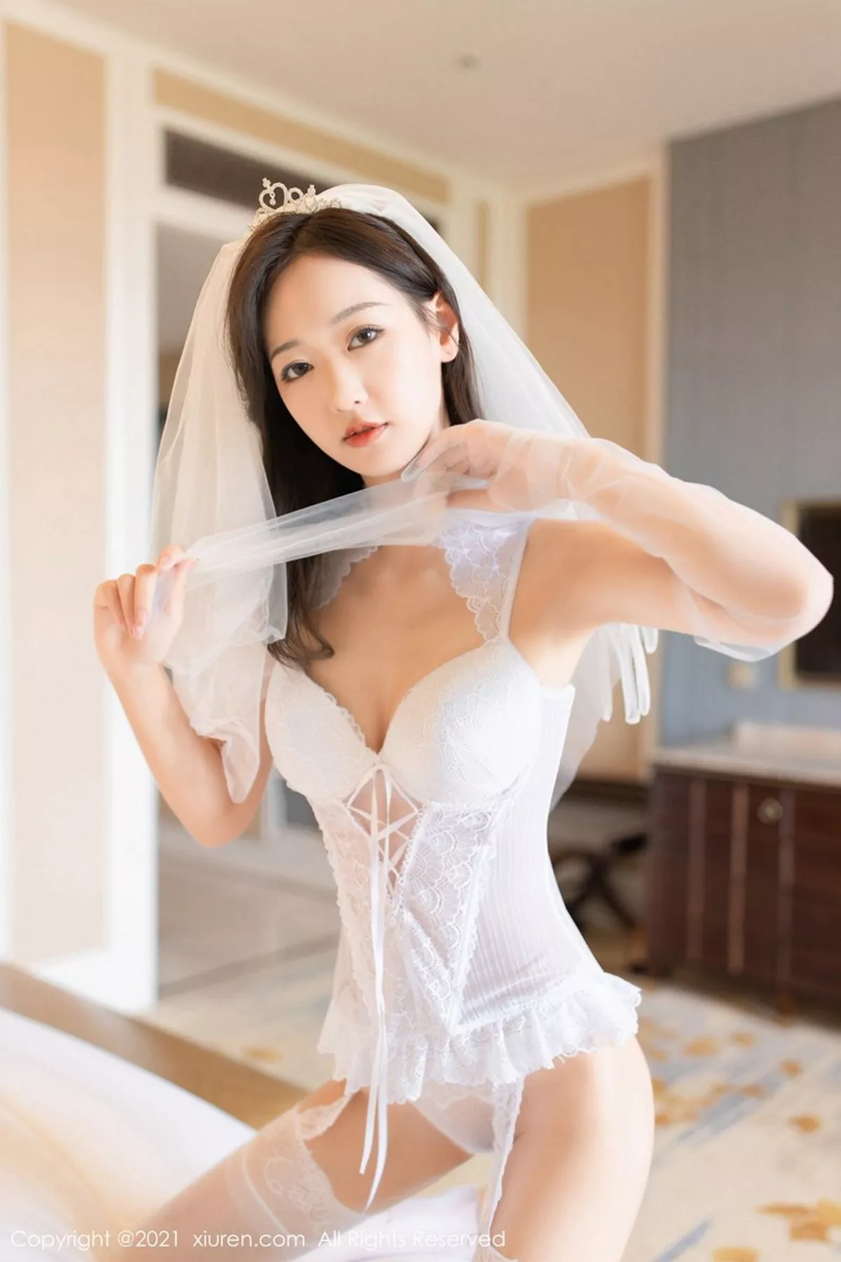 秀人集.com_[XiuRen秀人网]No.2968_嫩模唐安琪白色婚纱主题性感紧身内衣配吊带白丝袜完美诱惑写真66P
