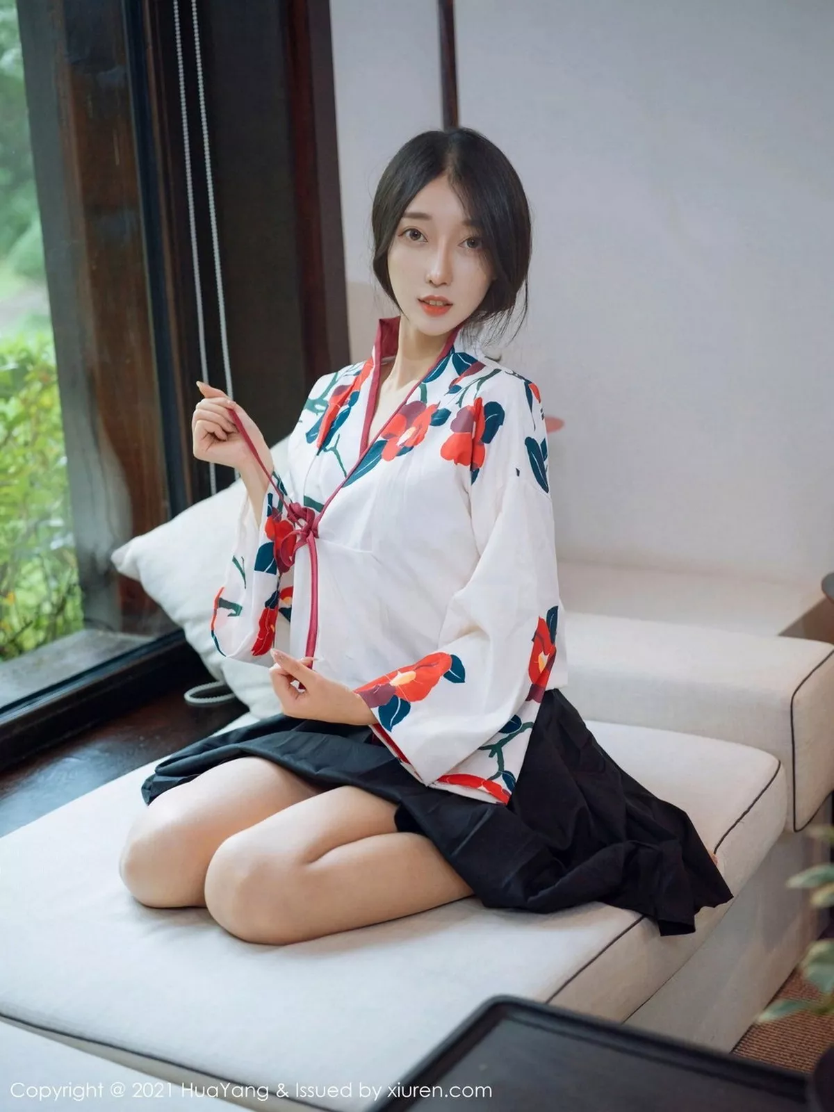 秀人集.com_[HuaYang花漾]Vol.347_模特玥儿玥er杭州旅拍古典和服下超薄肉丝裤袜秀翘臀诱惑写真43P