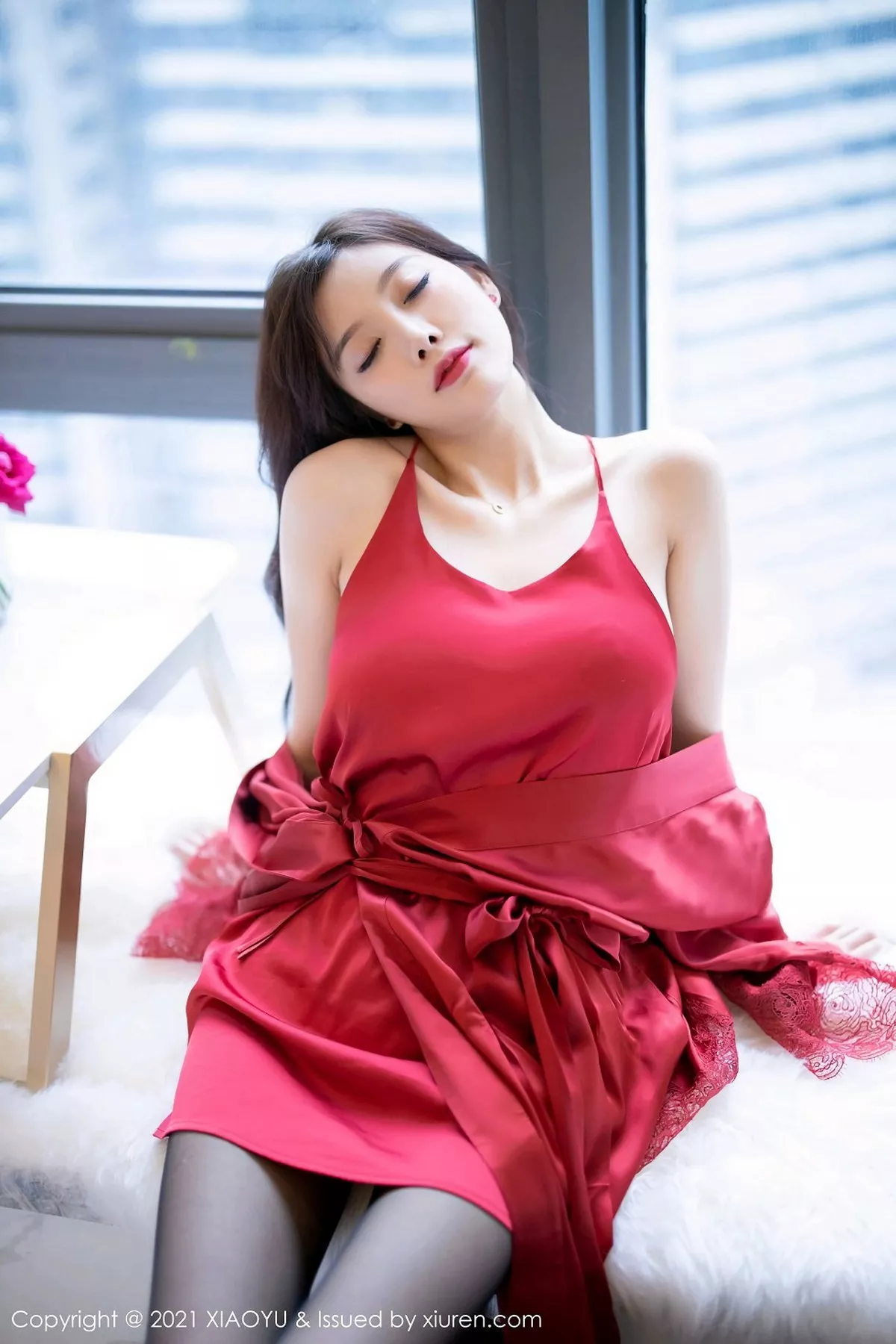 秀人集.com_[XiaoYu画语界]Vol.460_女神杨晨晨sugar红色蕾丝外衣配超薄黑丝裤袜秀翘臀诱惑写真71P