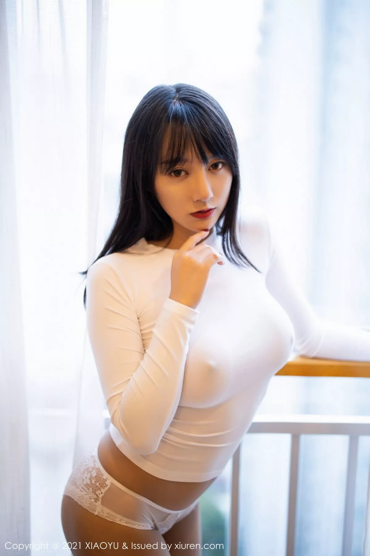 秀人集.com_[XiaoYu画语界]Vol.454_嫩模何嘉颖私房明亮浴室白色真空服饰配透视内裤诱惑写真62P
