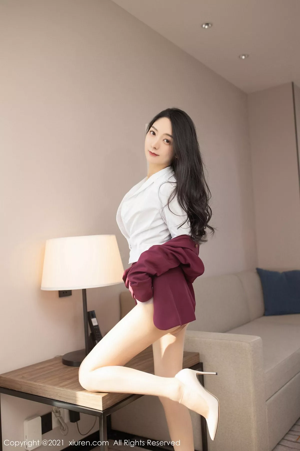 秀人集.com_[XiuRen秀人网]No.3092_女神Angela小热巴末班地铁场景主题开档肉丝露蕾丝内裤诱惑写真87P