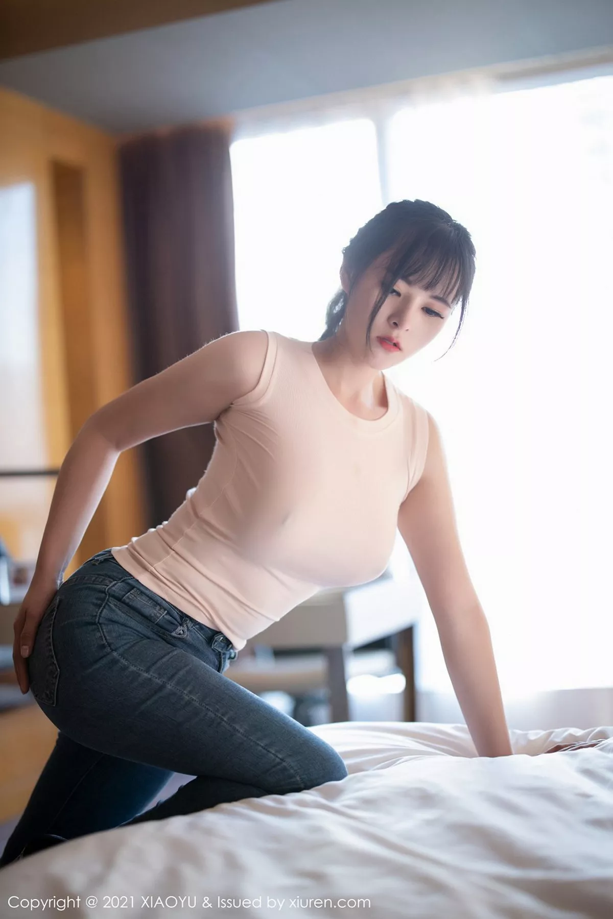 秀人集.com_[XiaoYu画语界]Vol.468_嫩模奈沐子私房薄透上衣真空无内激凸朦胧肉丝秀翘臀诱惑写真70P