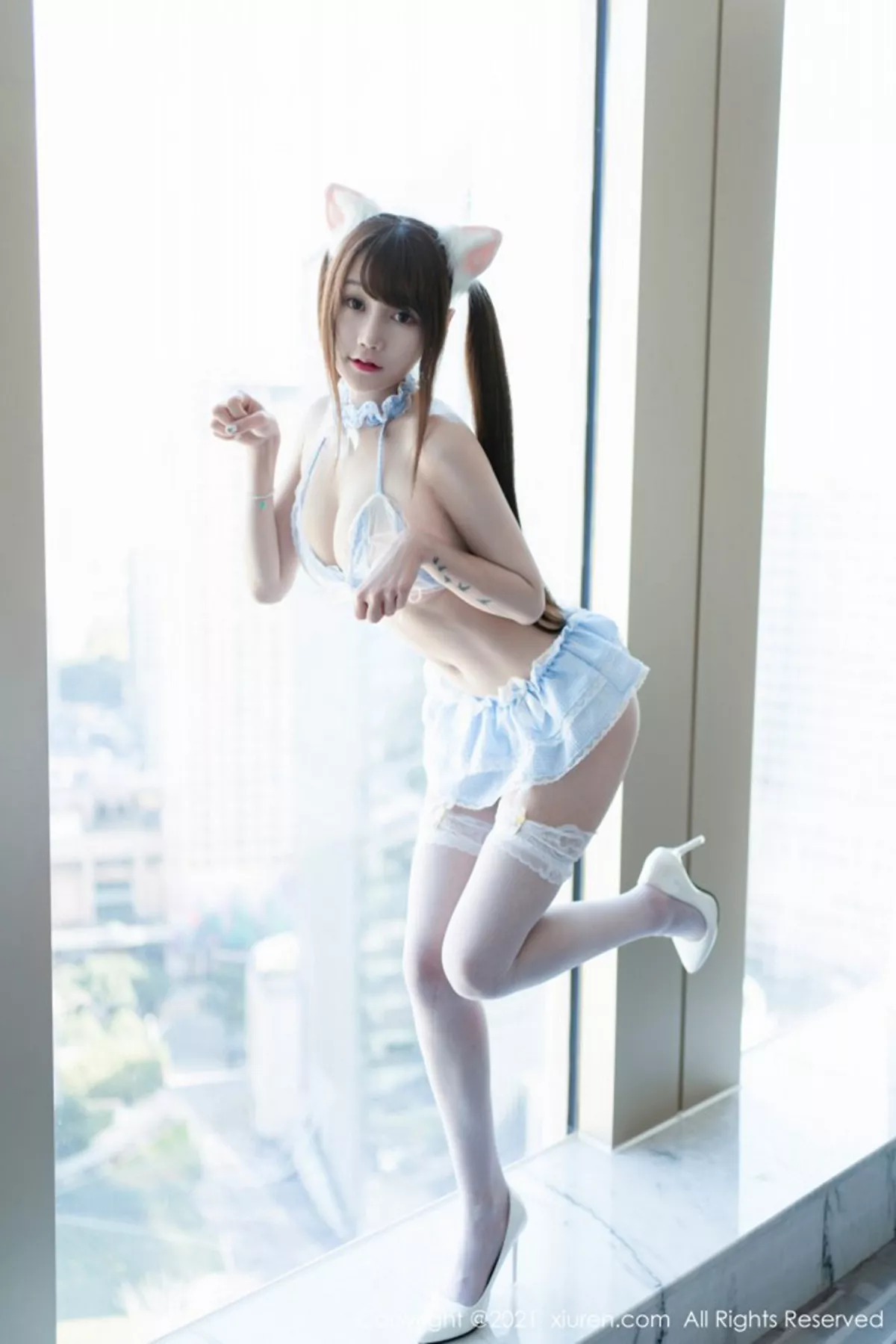 秀人集.com_[XiuRen秀人网]No.3130_嫩模星小兔私房猫耳制服情趣女仆装配白色蕾丝吊袜极致诱惑写真40P
