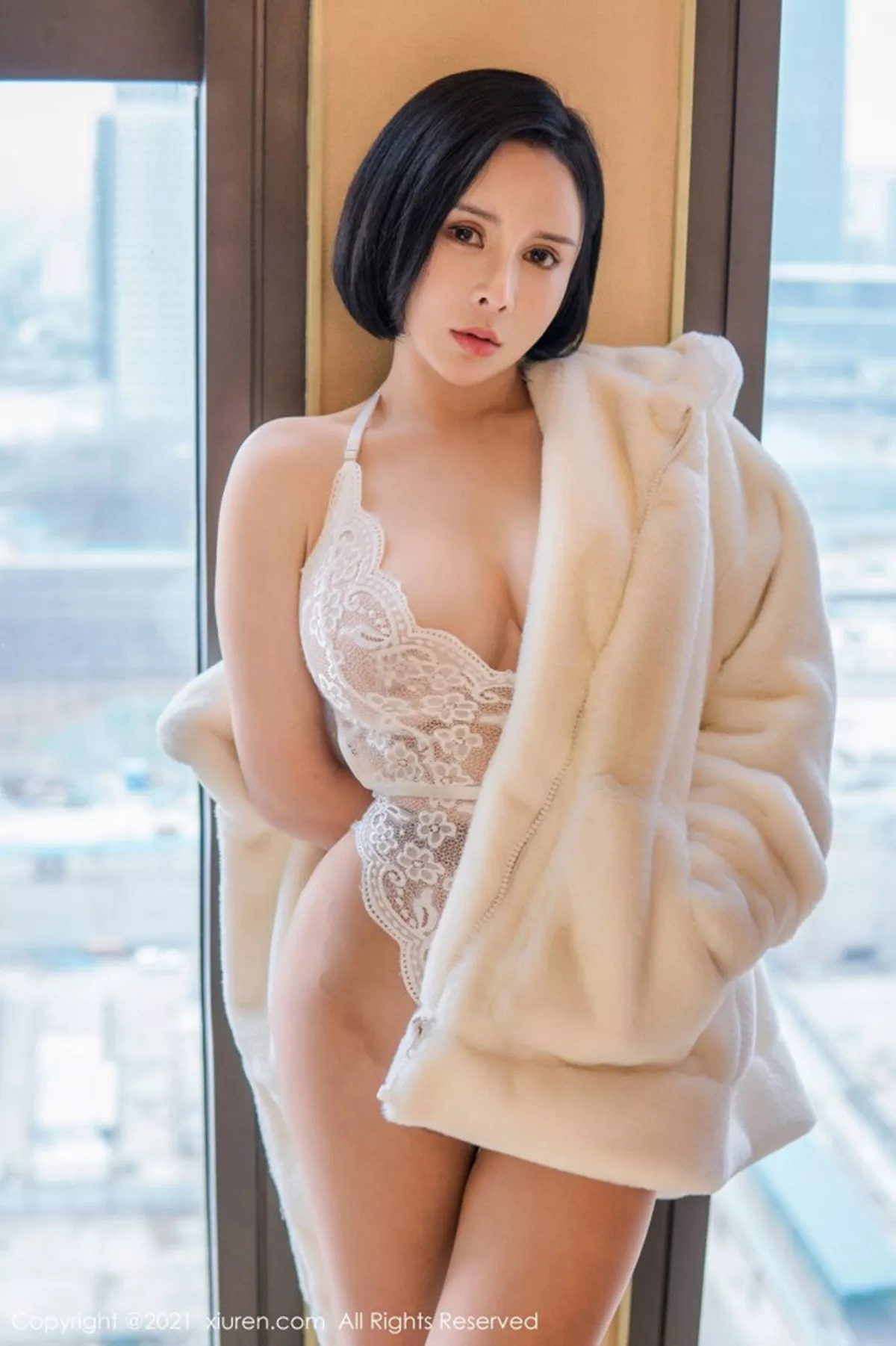 秀人集.com_[XiuRen秀人网]No.3138_豪乳御姐韩珊珊私房白色缕空连体内衣配肉丝裤袜惹火诱惑写真49P