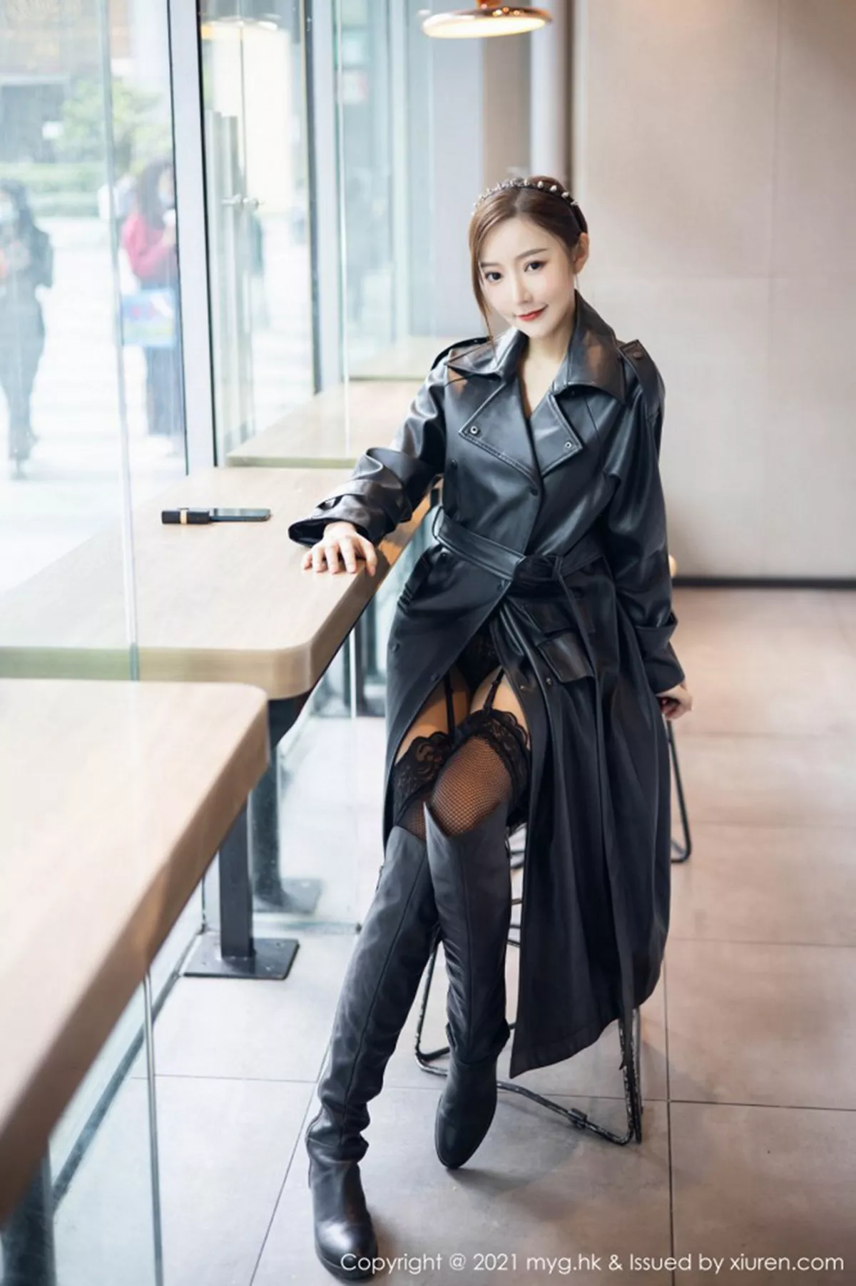 秀人集.com_[MyGirl美媛馆]Vol.493_女神王馨瑶yanni飒爽皮衣半脱露情趣内衣蕾丝吊袜极致魅惑写真66P