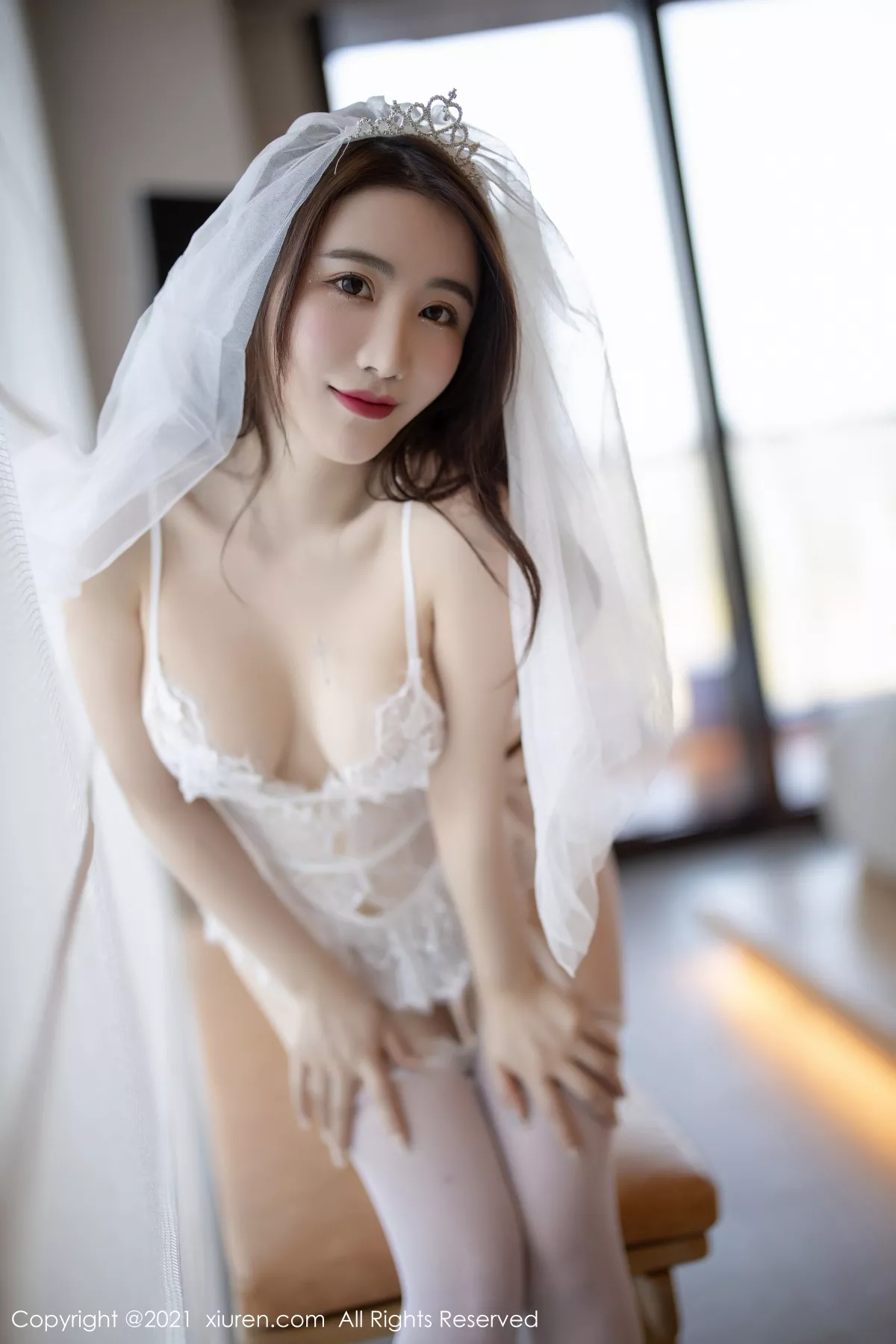 秀人集.com_[XiuRen秀人网]No.3166_女神绯月樱-Cherry三亚旅拍轻薄婚纱配吊带蕾丝袜极致诱惑写真76P