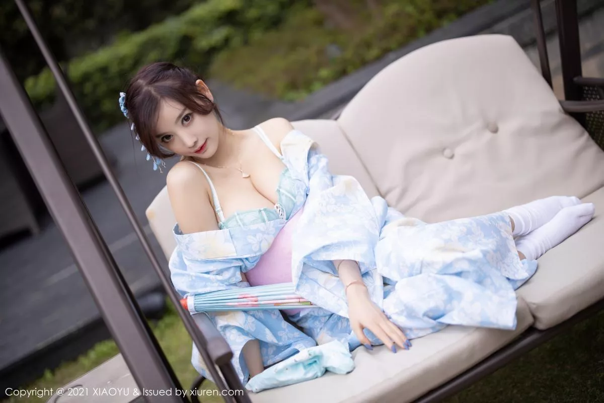 秀人集.com_[XiaoYu画语界]Vol.482_女神杨晨晨sugar厦门旅拍户外日式和服系列半脱撩人诱惑写真80P