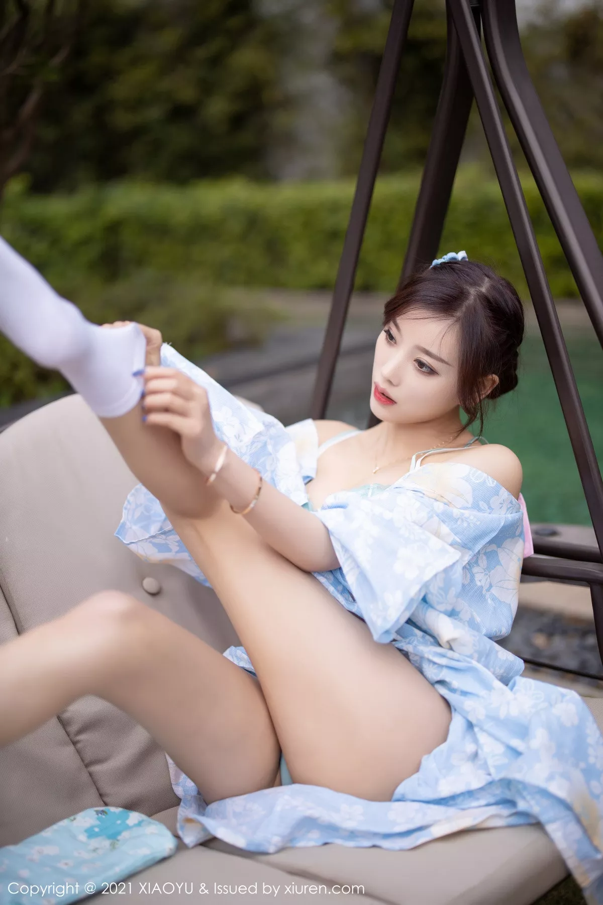 秀人集.com_[XiaoYu画语界]Vol.482_女神杨晨晨sugar厦门旅拍户外日式和服系列半脱撩人诱惑写真80P