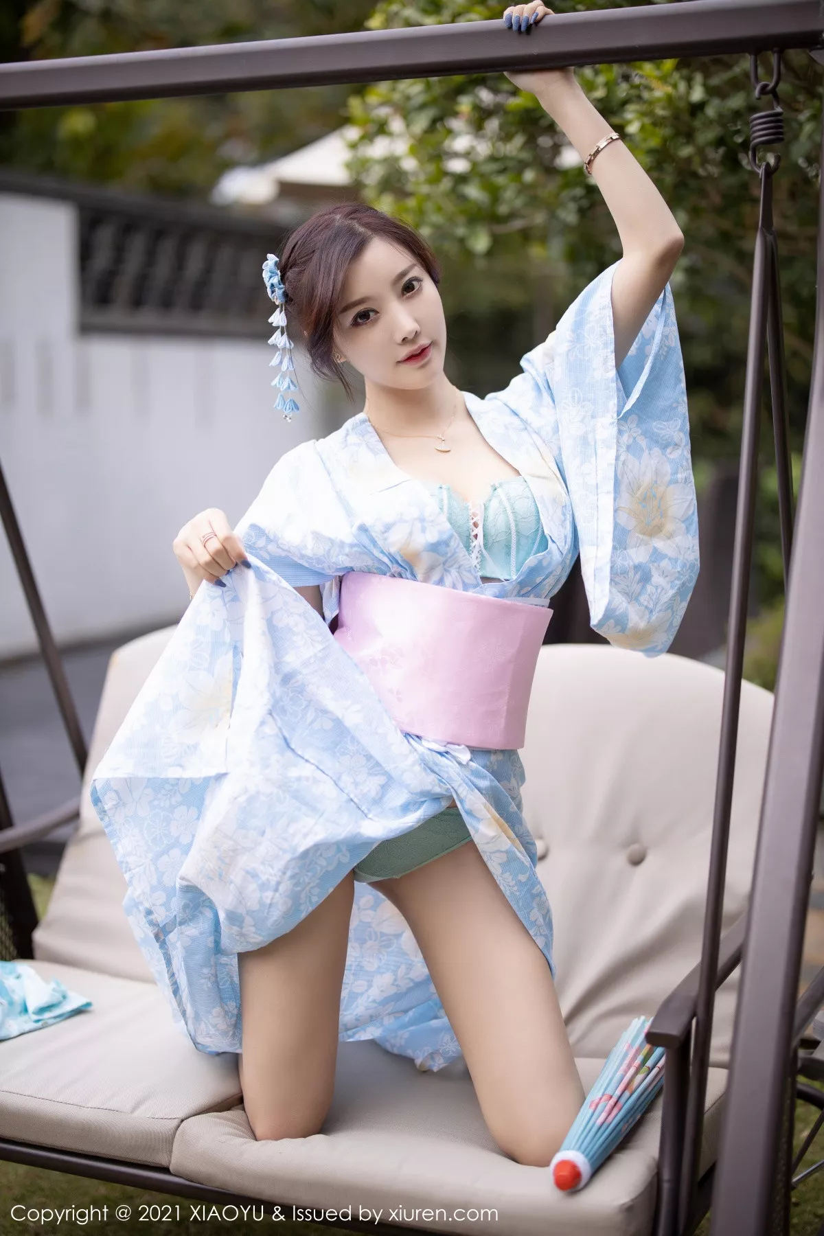 秀人集.com_[XiaoYu画语界]Vol.482_女神杨晨晨sugar厦门旅拍户外日式和服系列半脱撩人诱惑写真80P
