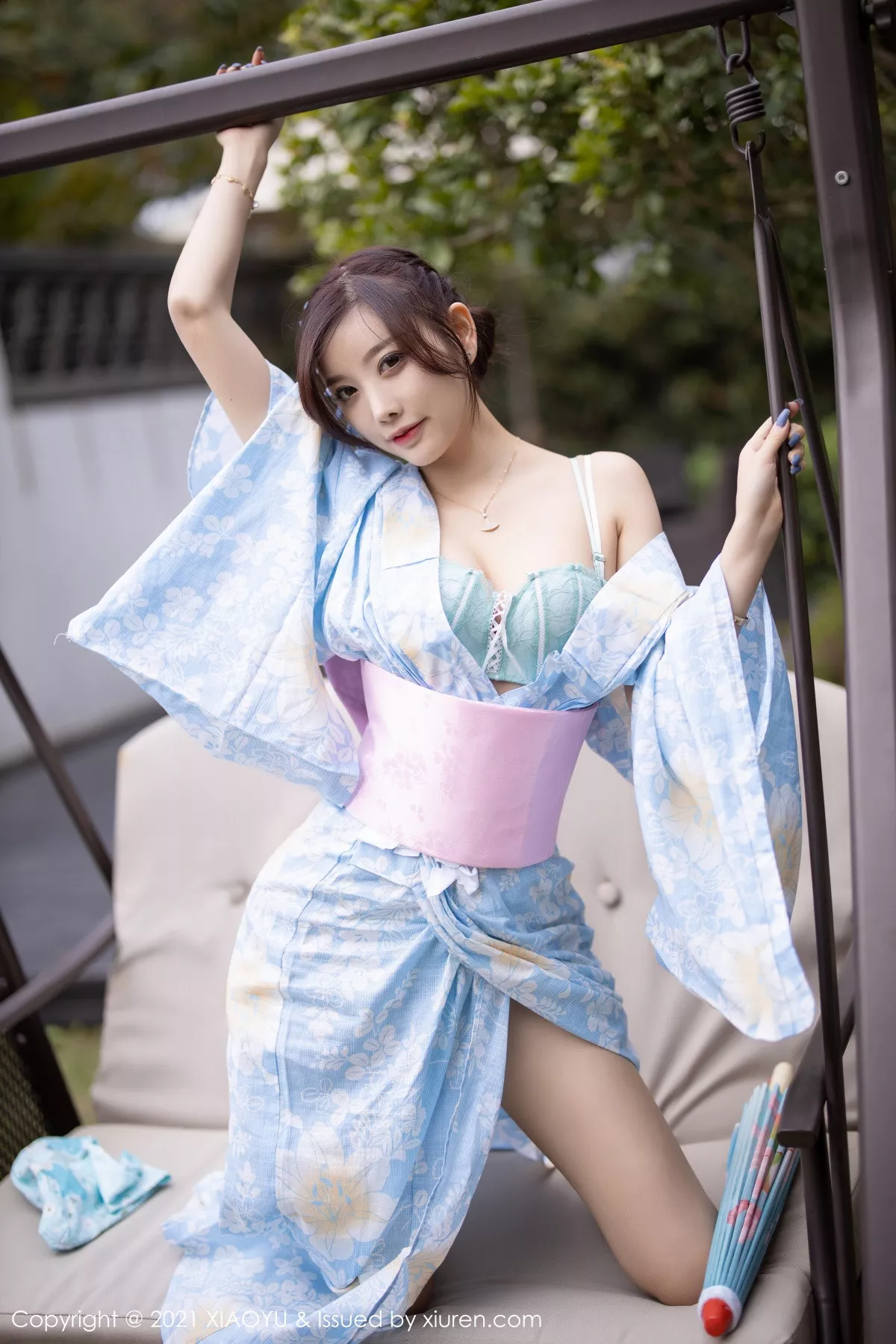 秀人集.com_[XiaoYu画语界]Vol.482_女神杨晨晨sugar厦门旅拍户外日式和服系列半脱撩人诱惑写真80P