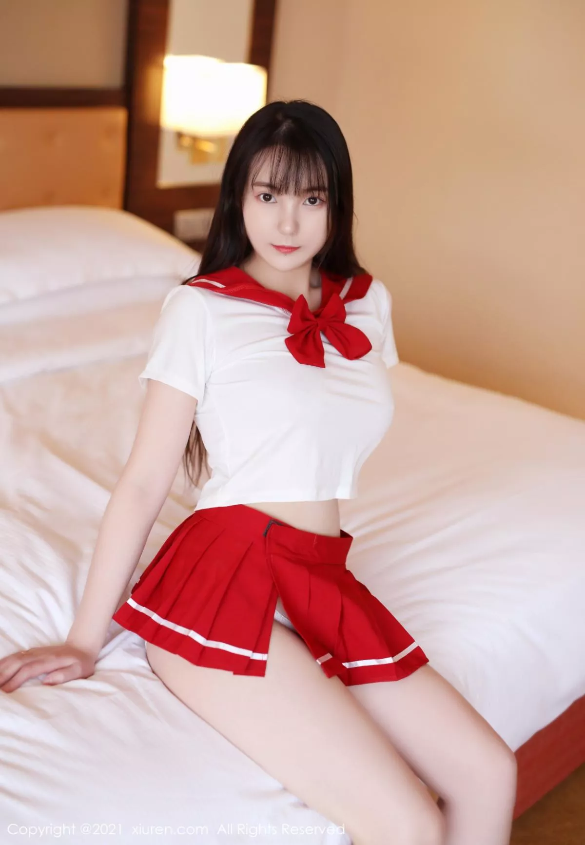 秀人集.com_[XiuRen秀人网]No.3178_嫩模揉揉肉肉私房经典JK制服配蕾丝袜半撩露豪乳翘臀诱惑写真47P